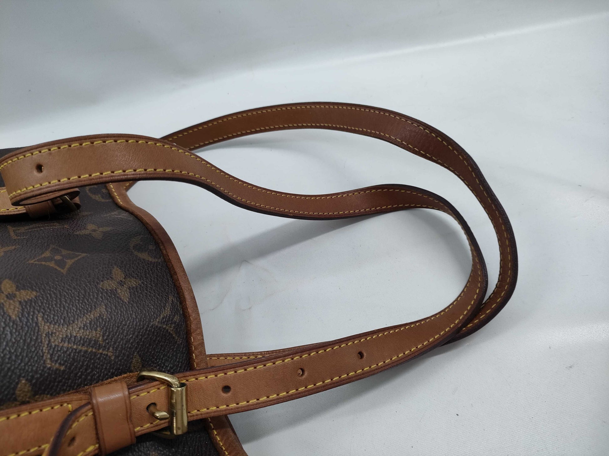 LOUIS VUITTON Monogram Bucket Tote Bag