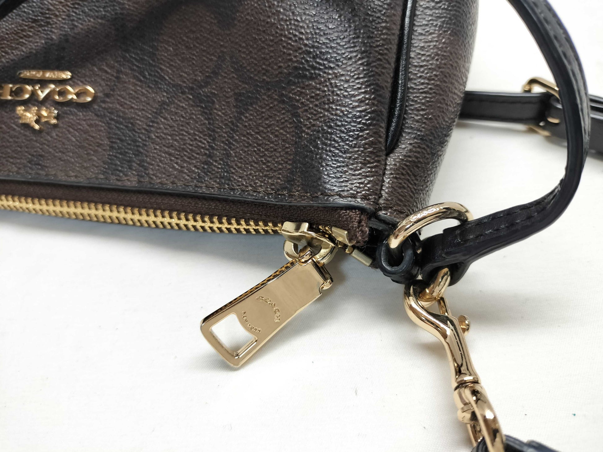 COACH Signature 3-Piece Shoulder Bag Set 