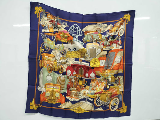 HERMES Carre Automobile 90 Scarf