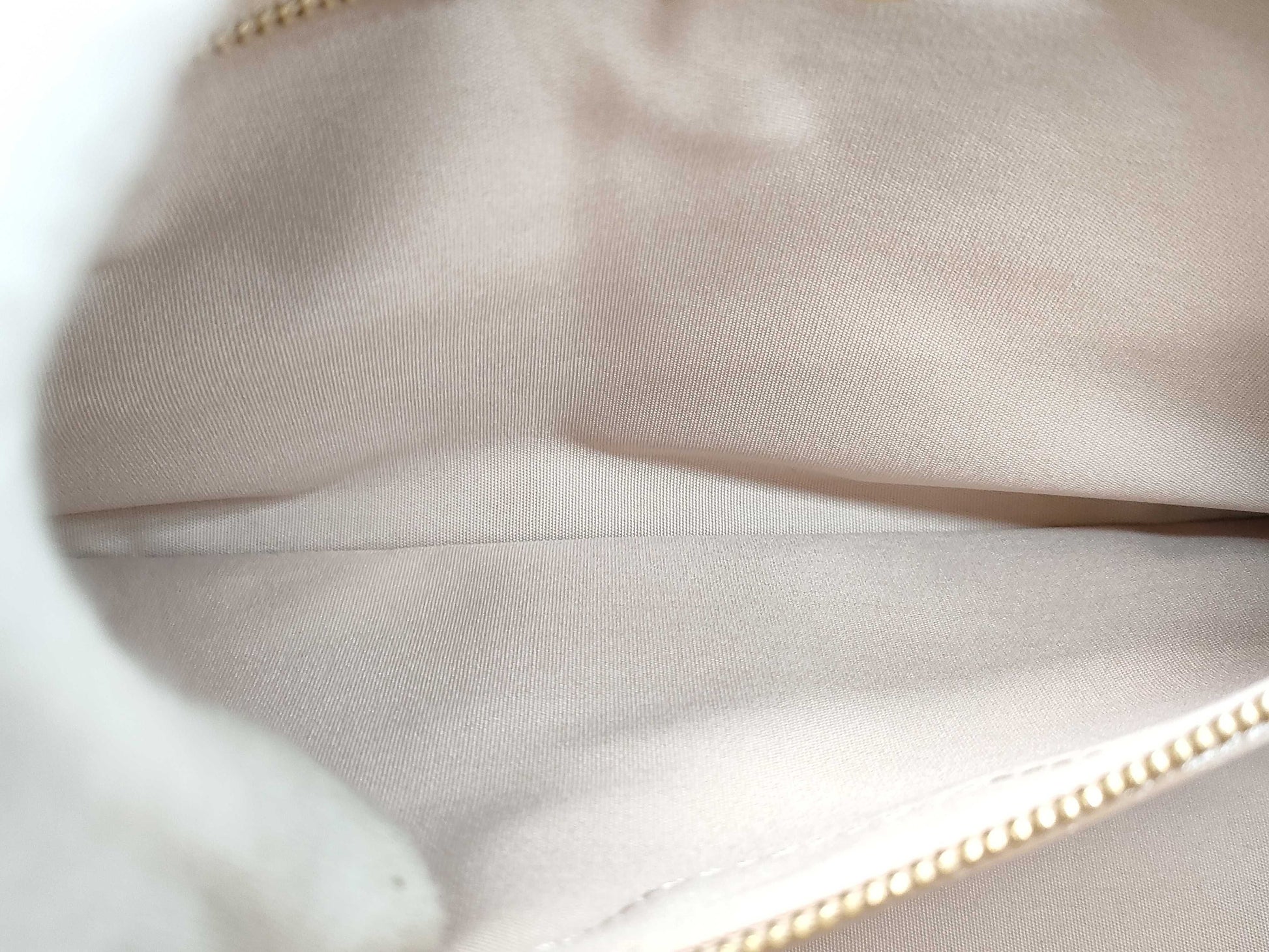 LOUIS VUITTON Vernis Wilshire PM Handbag