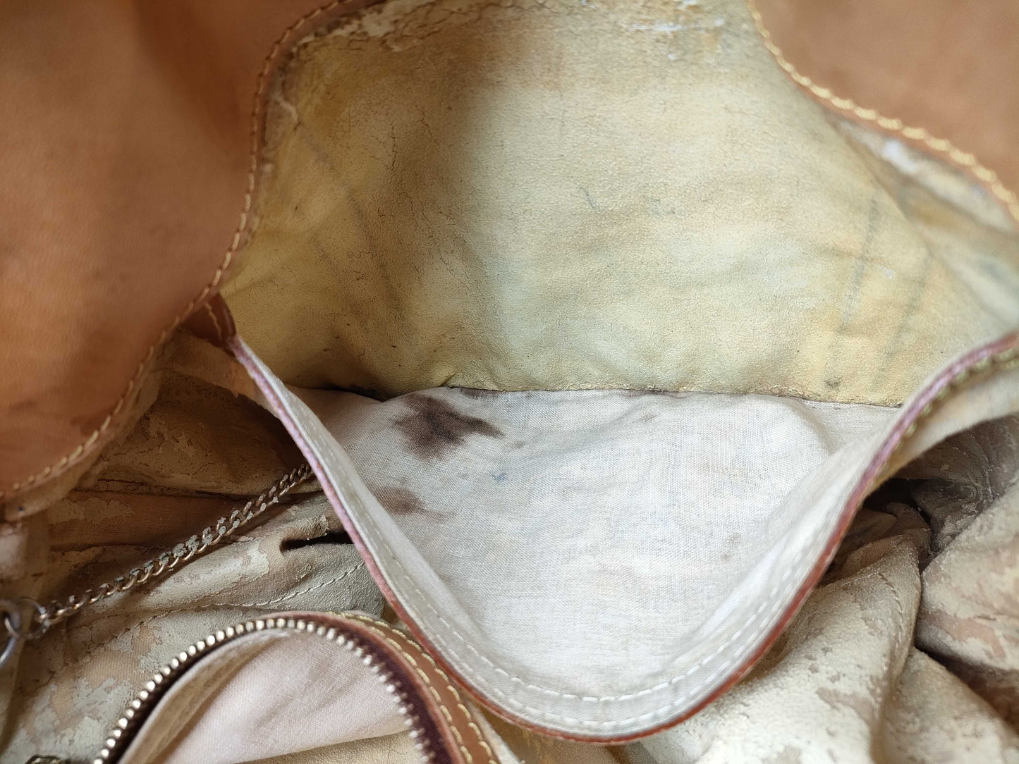 LOUIS VUITTON RFID Unverifiable, Serial Unverifiable, Monogram M42236/Baguette GM/Medium Junk/Undated Tote Bag