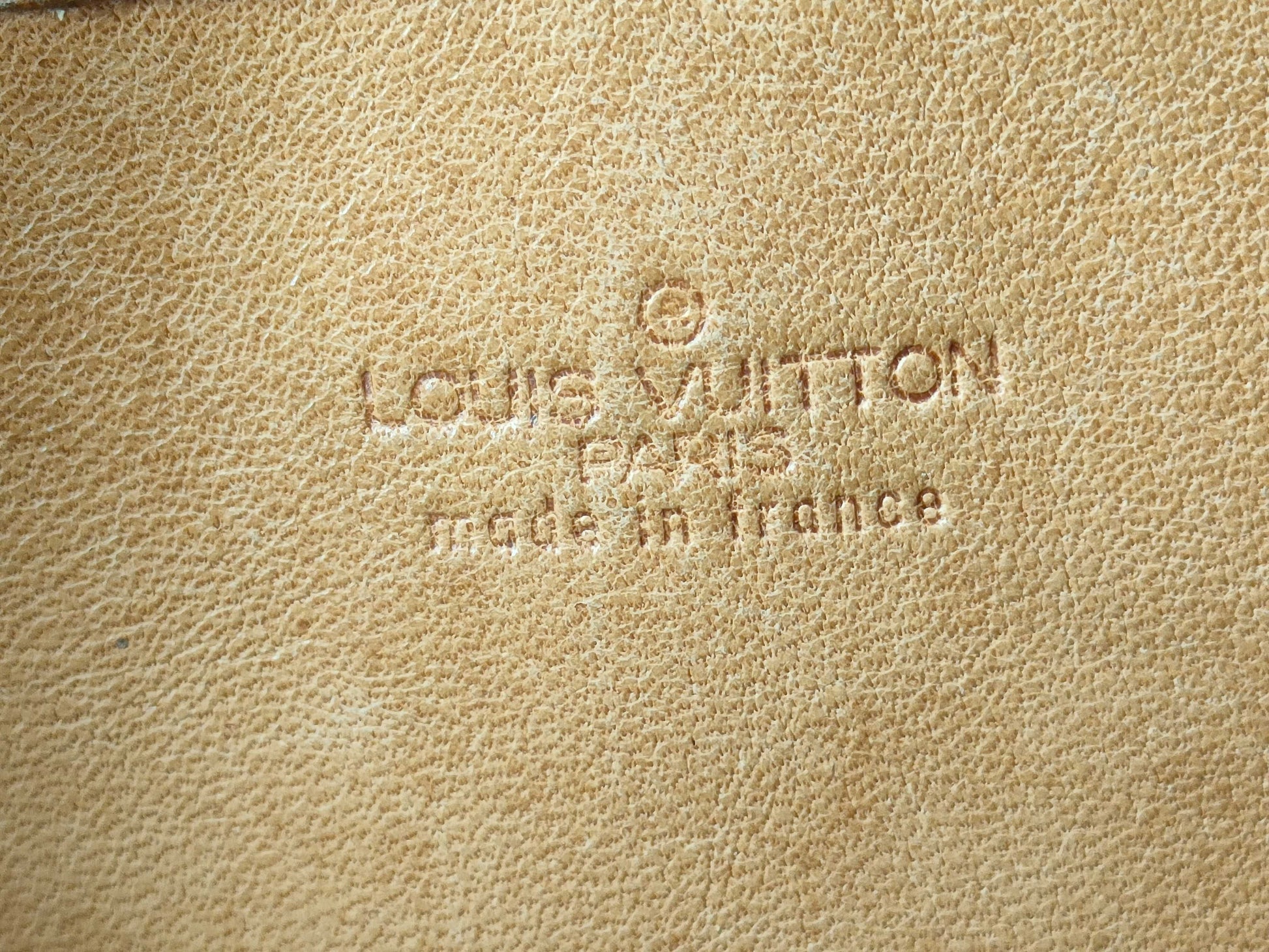 LOUIS VUITTON RFID Unverifiable, Serial Unverifiable, Monogram M42236/Baguette GM/Medium Junk/Undated Tote Bag
