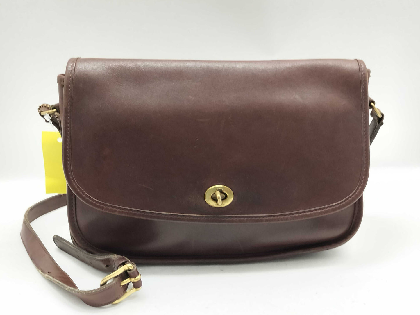COACH Leather Shoulder Bag Flap Brown 208 Shoulder Bag