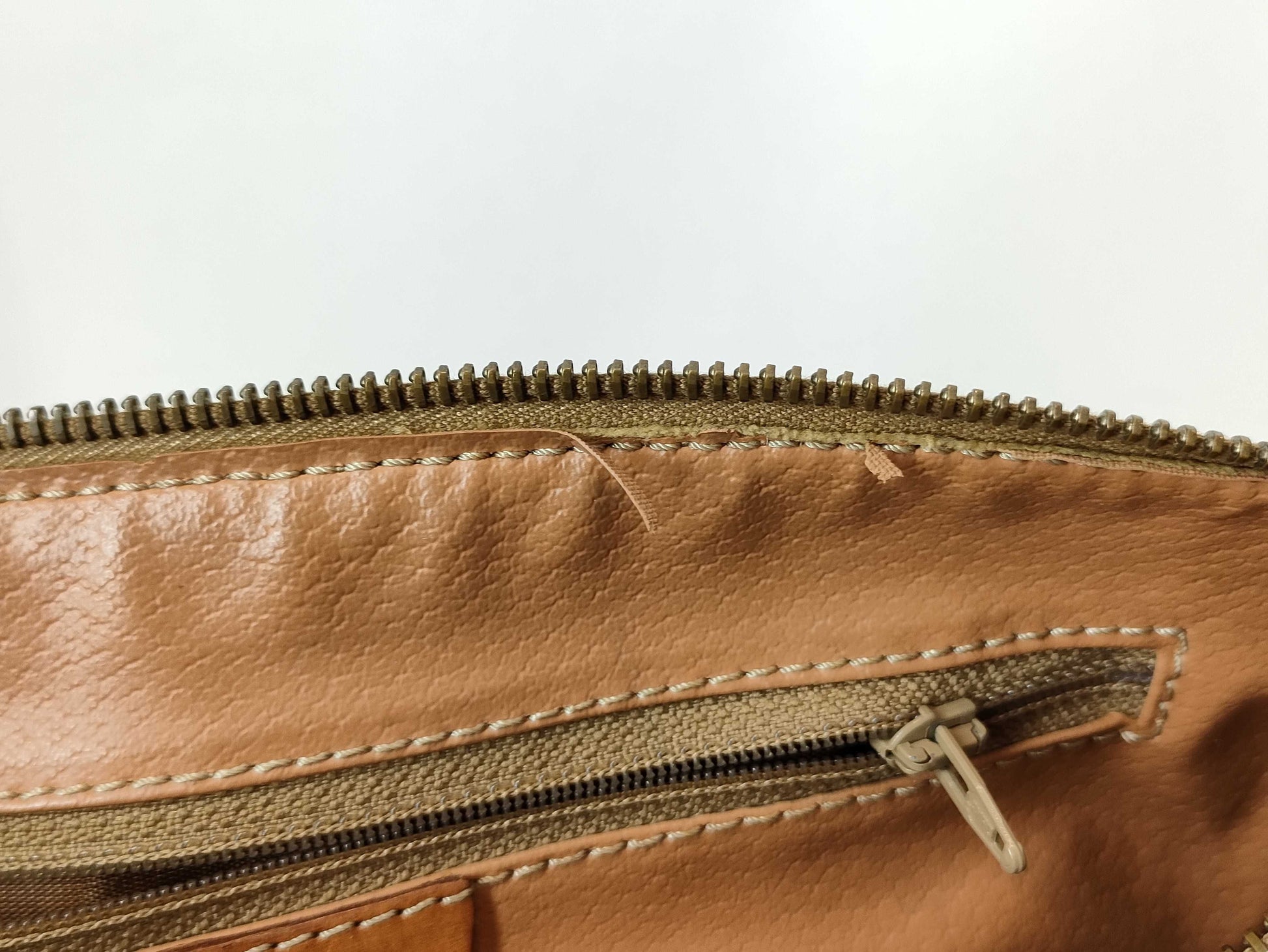 CELINE Tote M14 Handbag