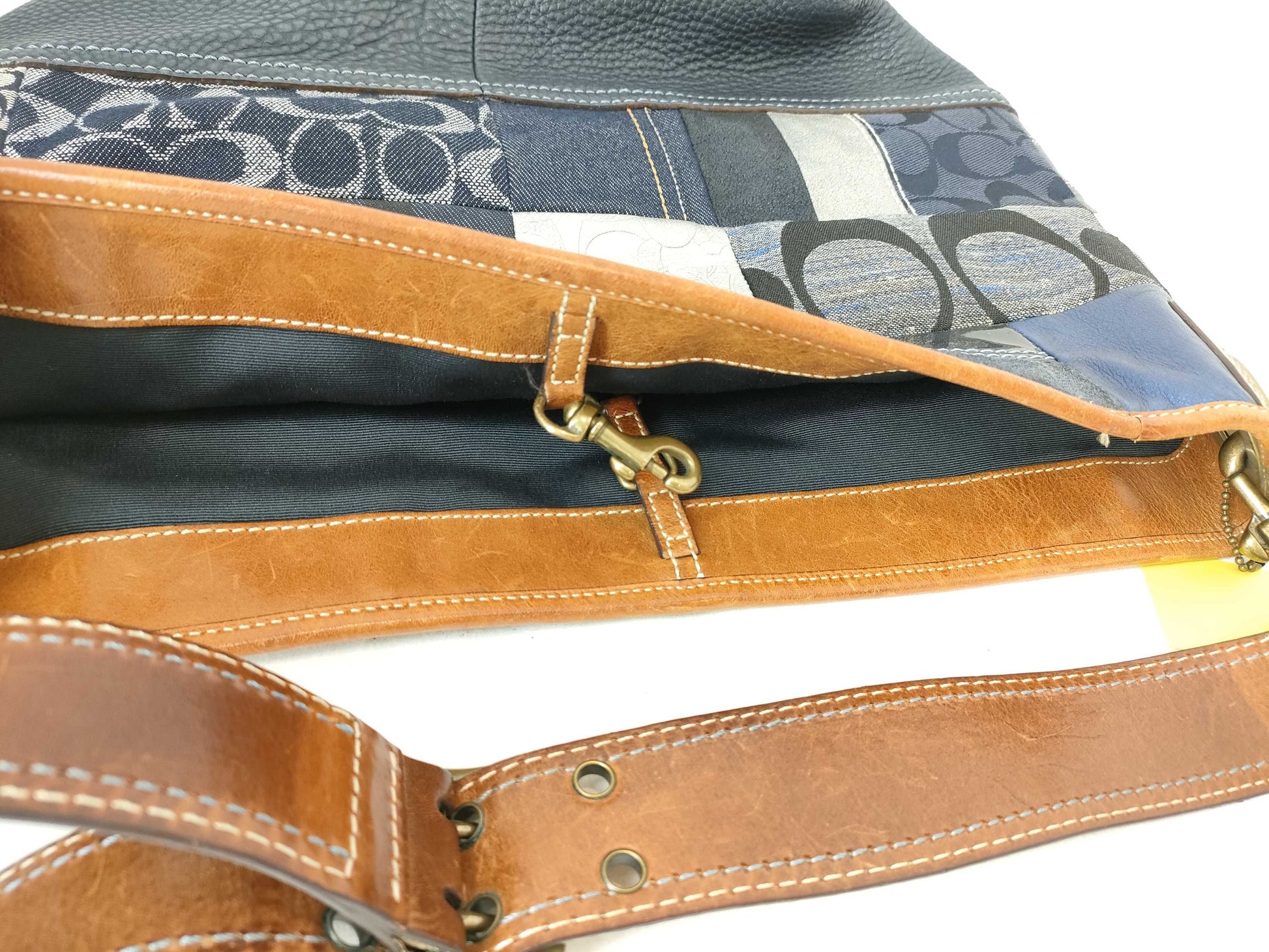 COACH 10003 Shoulder Bag Shoulder Bag