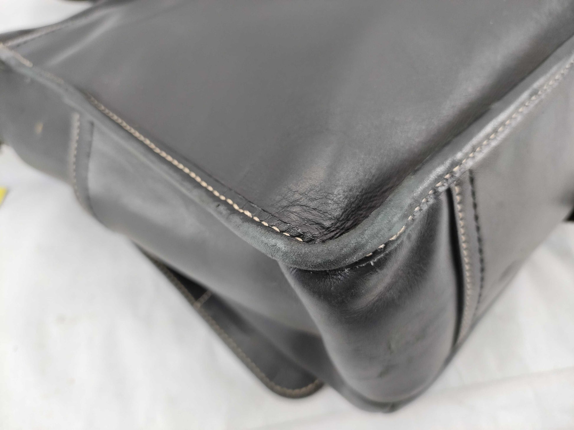 COACH F05A02 / Messenger bag Shoulder bag