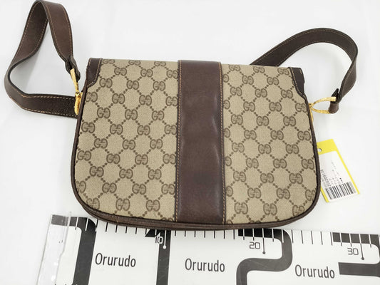GUCCI GG Supreme Leather Shoulder Bag with GG Hardware