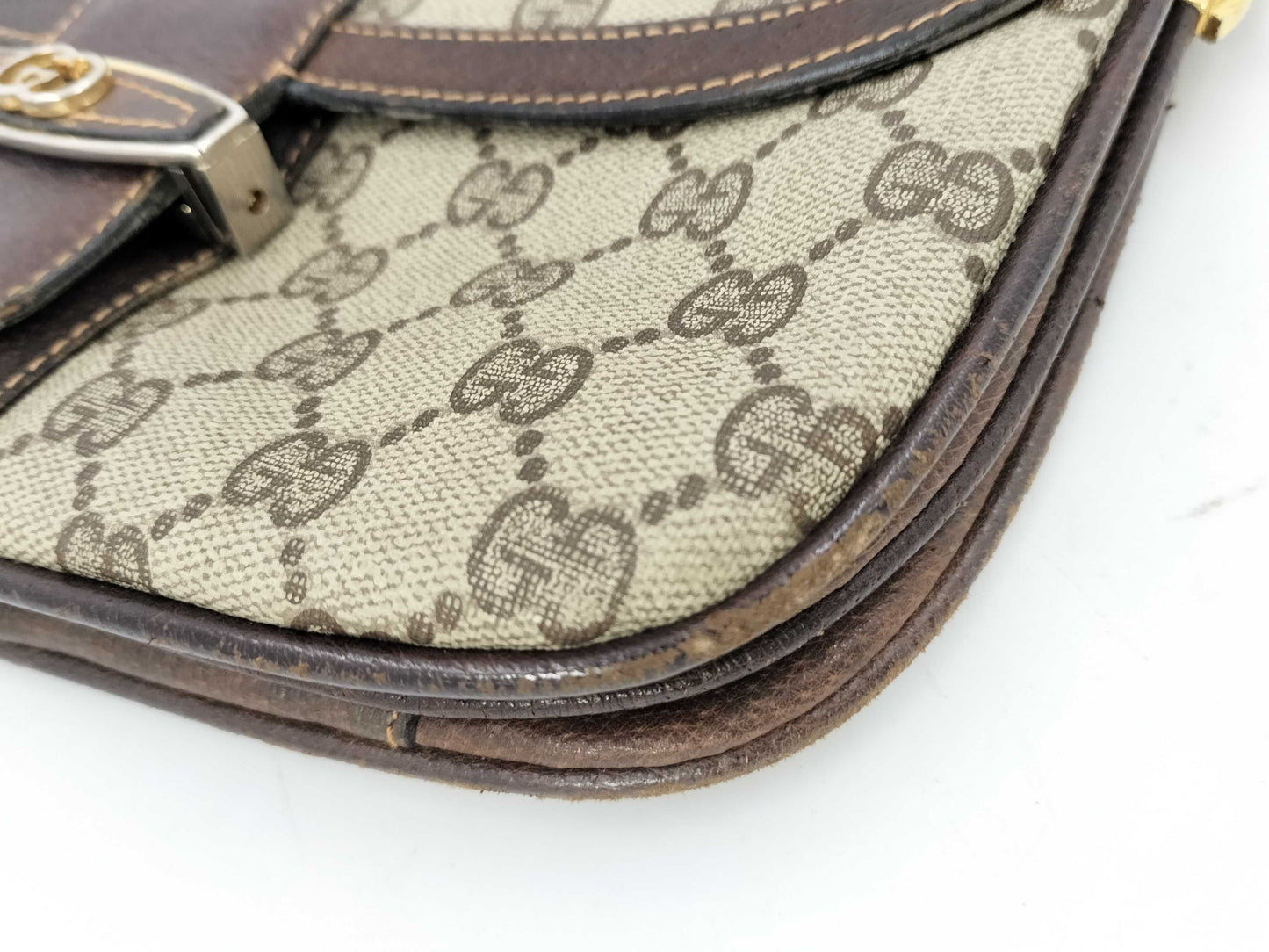 GUCCI GG Supreme Leather Shoulder Bag with GG Hardware