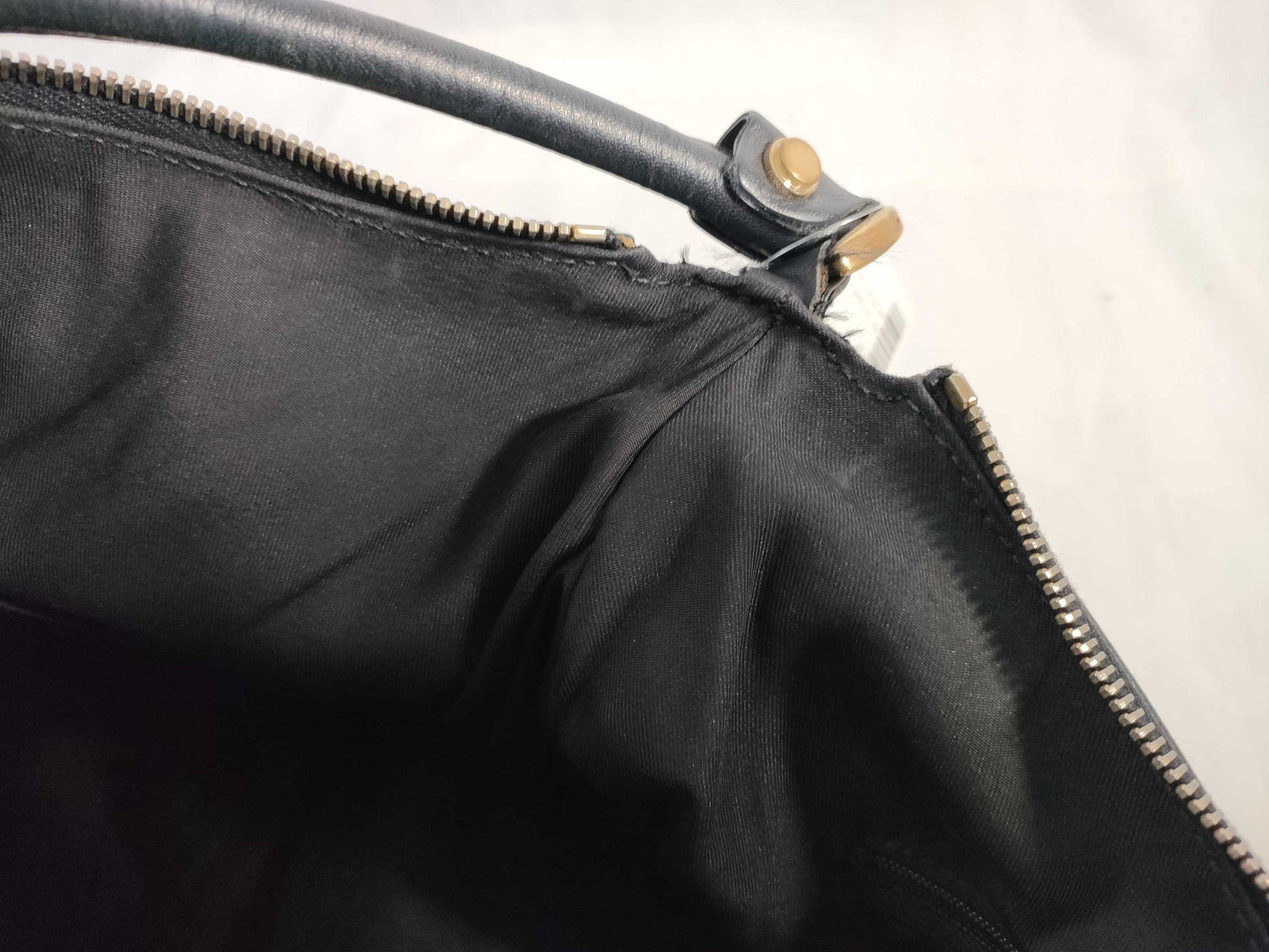 GUCCI Abby One-Shoulder Bag in Black Leather 189833 Shoulder Bag