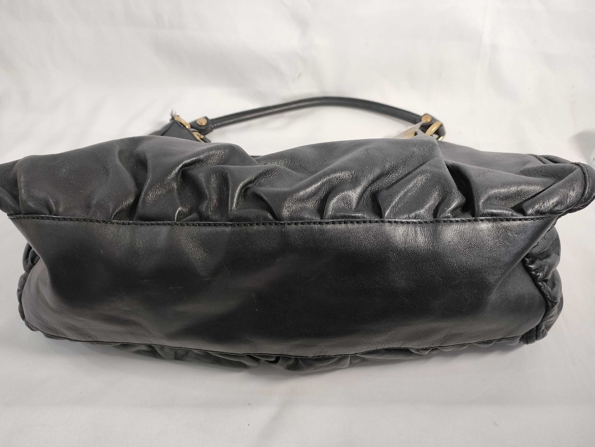 GUCCI Abby One-Shoulder Bag in Black Leather 189833 Shoulder Bag