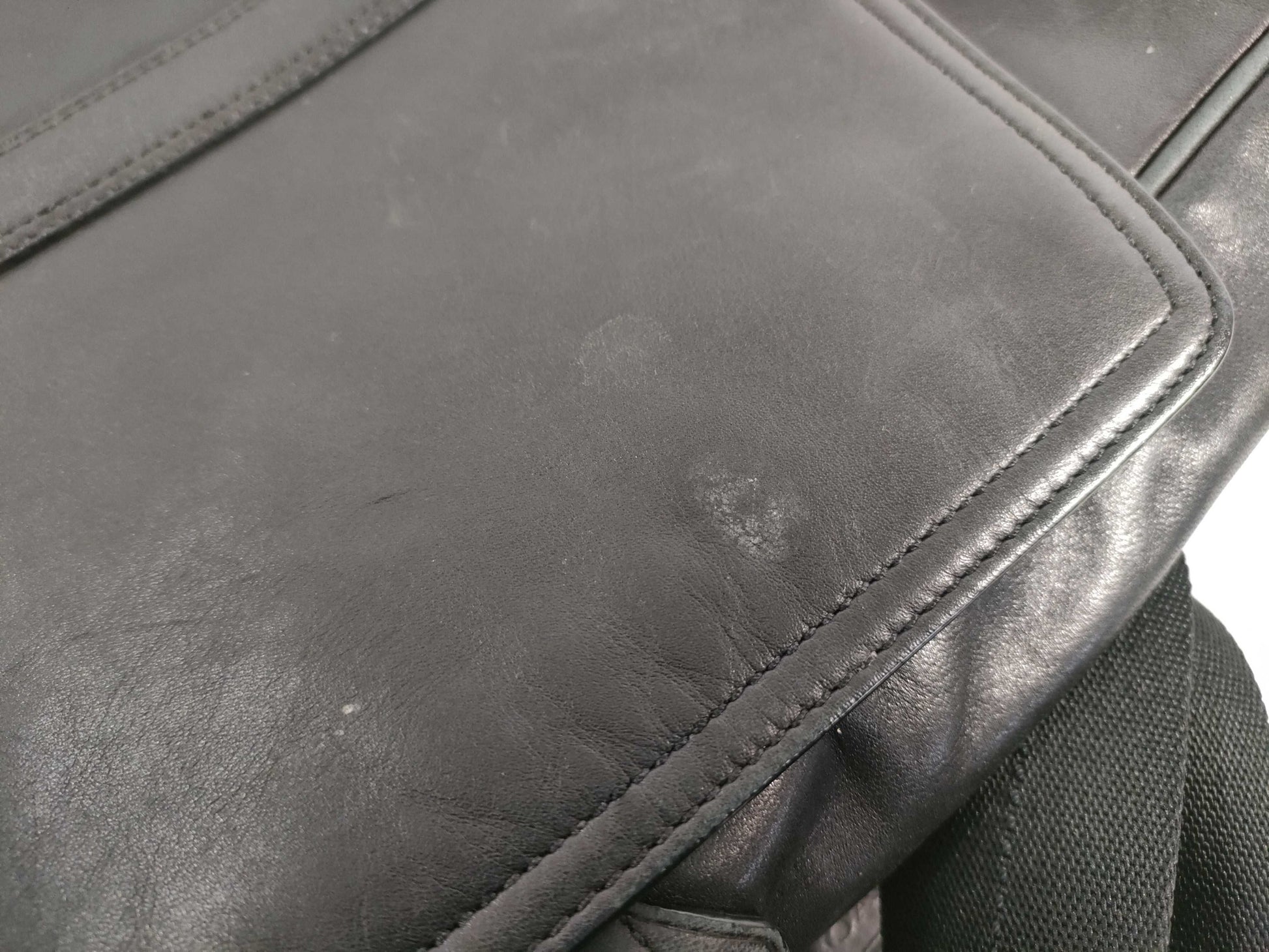 COACH Leather Shoulder Bag