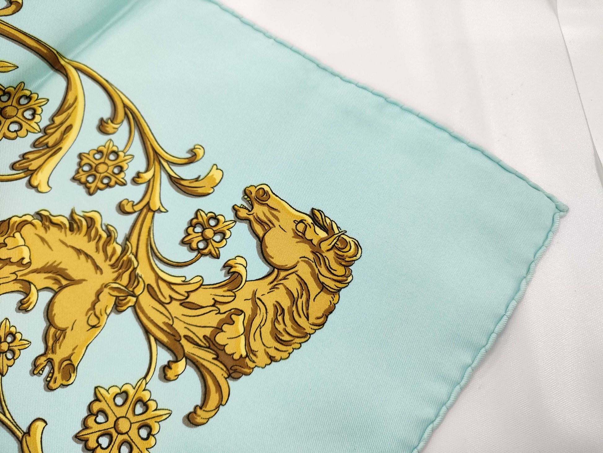 HERMES Carré LA PROMENADE DE LONGCHAMPS Scarf without tag