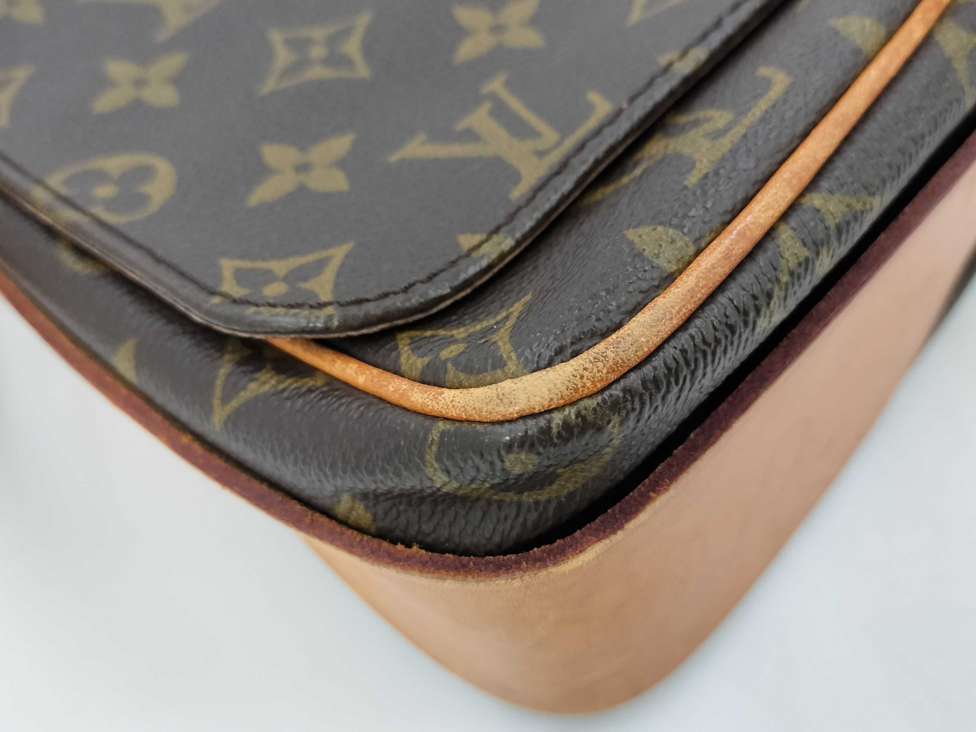LOUIS VUITTON Monogram Carte Ciel MM Shoulder Bag