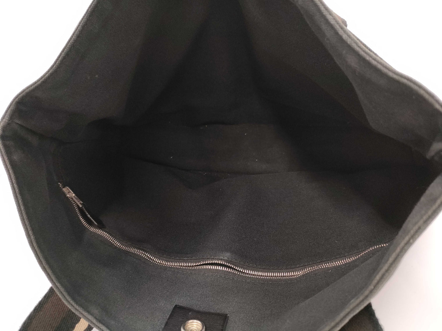 HERMES Troca Horizontal / Chanel New Travel Line Bag