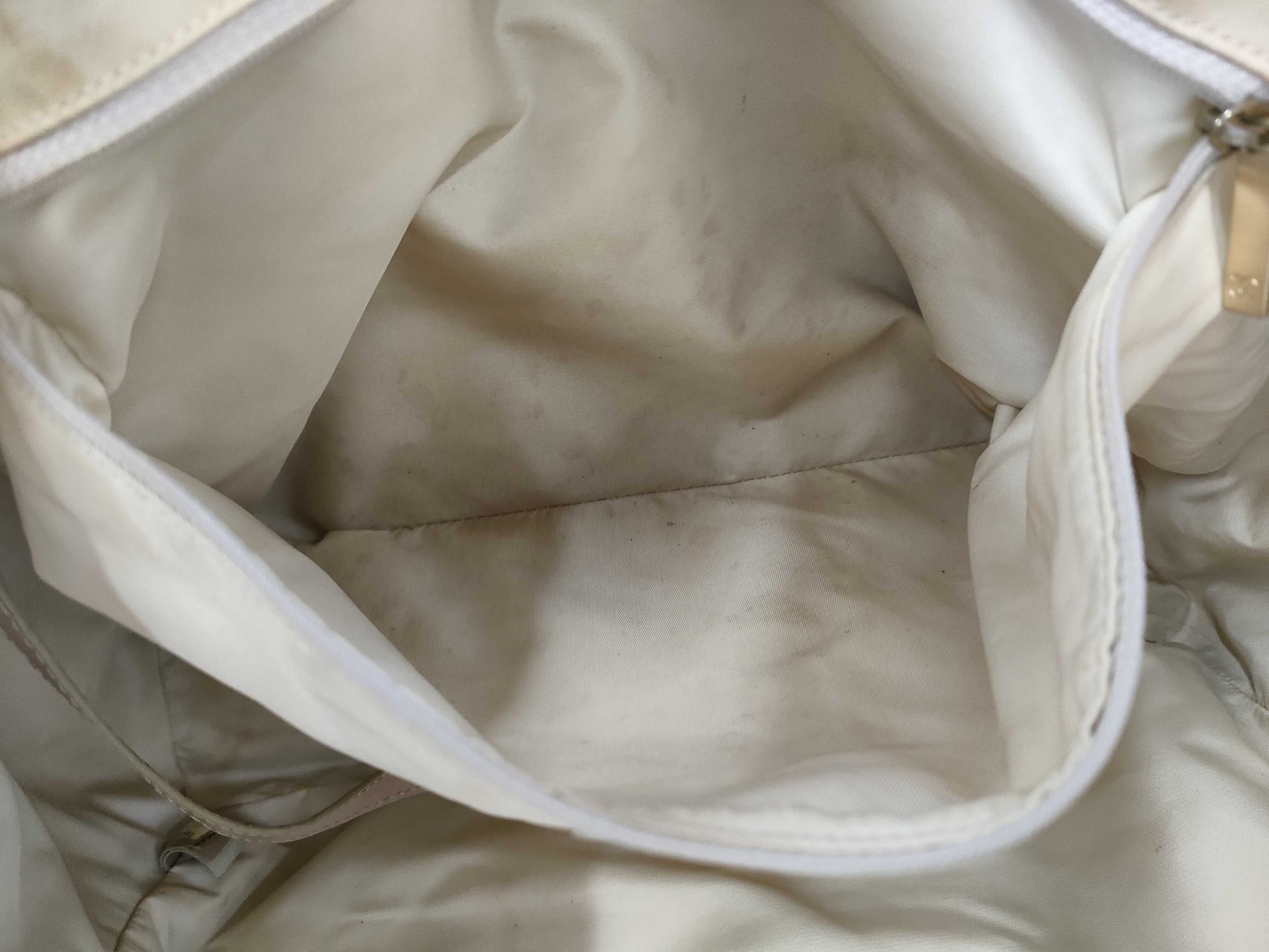 HERMES Troca Horizontal / Chanel New Travel Line Bag