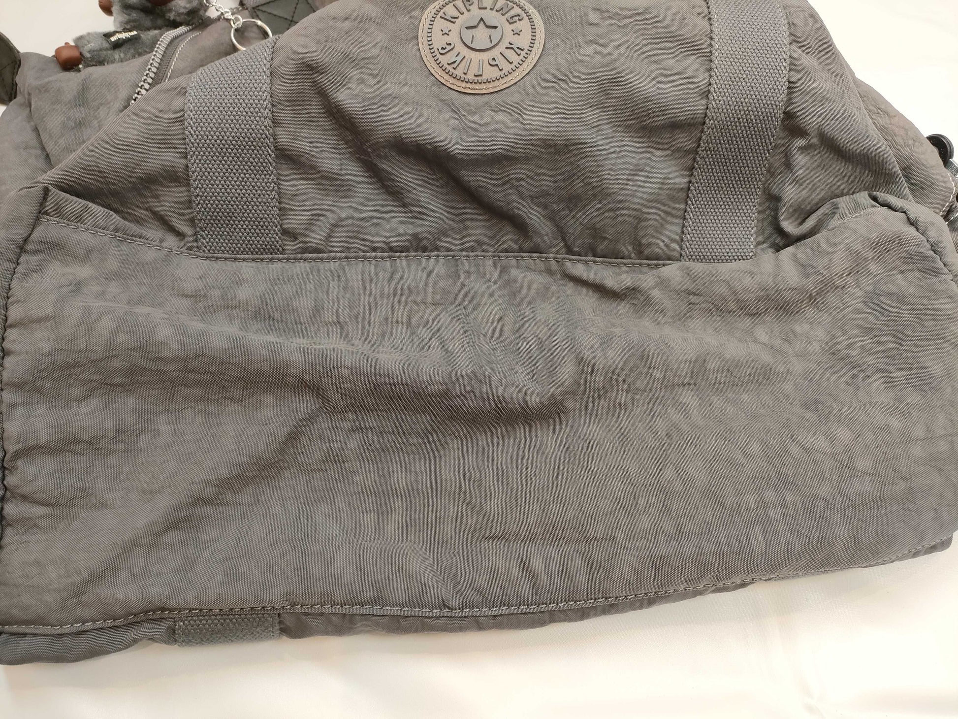 LOUIS VUITTON Damier Kipling Shoulder Bag/Damier Wallet and Other 4 Handbags