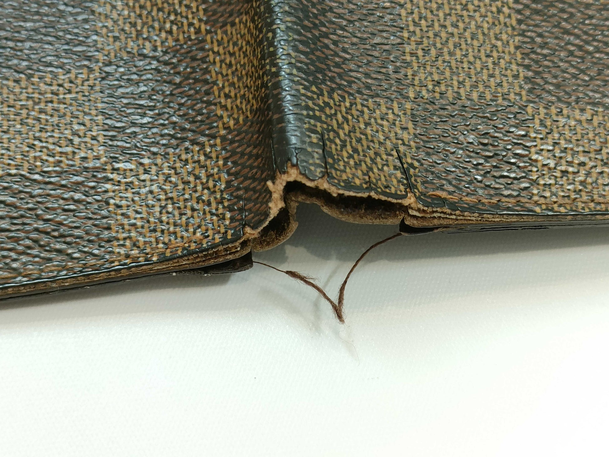 LOUIS VUITTON Damier Kipling Shoulder Bag/Damier Wallet and Other 4 Handbags