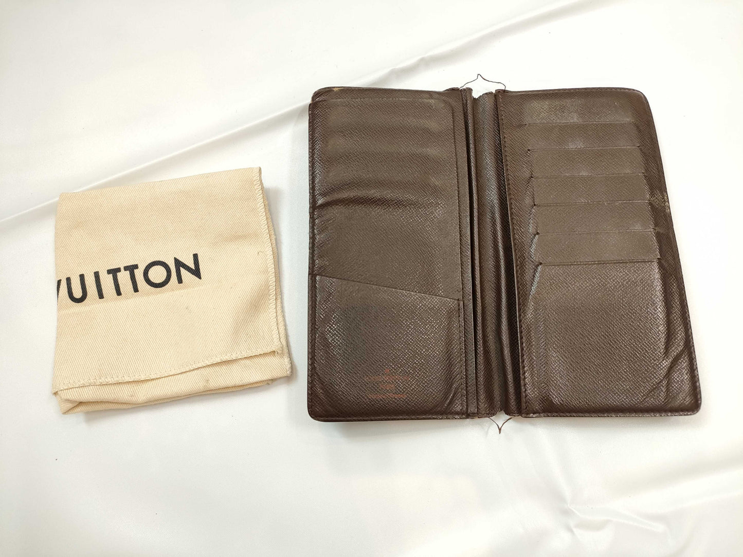 LOUIS VUITTON Damier Kipling Shoulder Bag/Damier Wallet and Other 4 Handbags