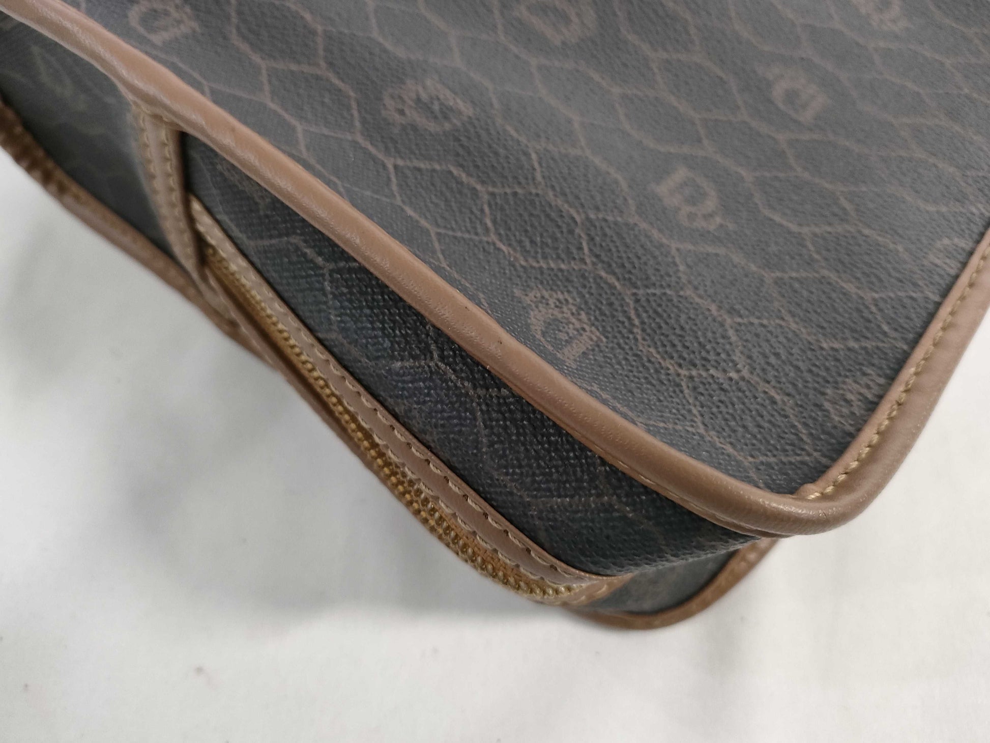 Dior Honeycomb Vintage Clutch Bag Second Bag