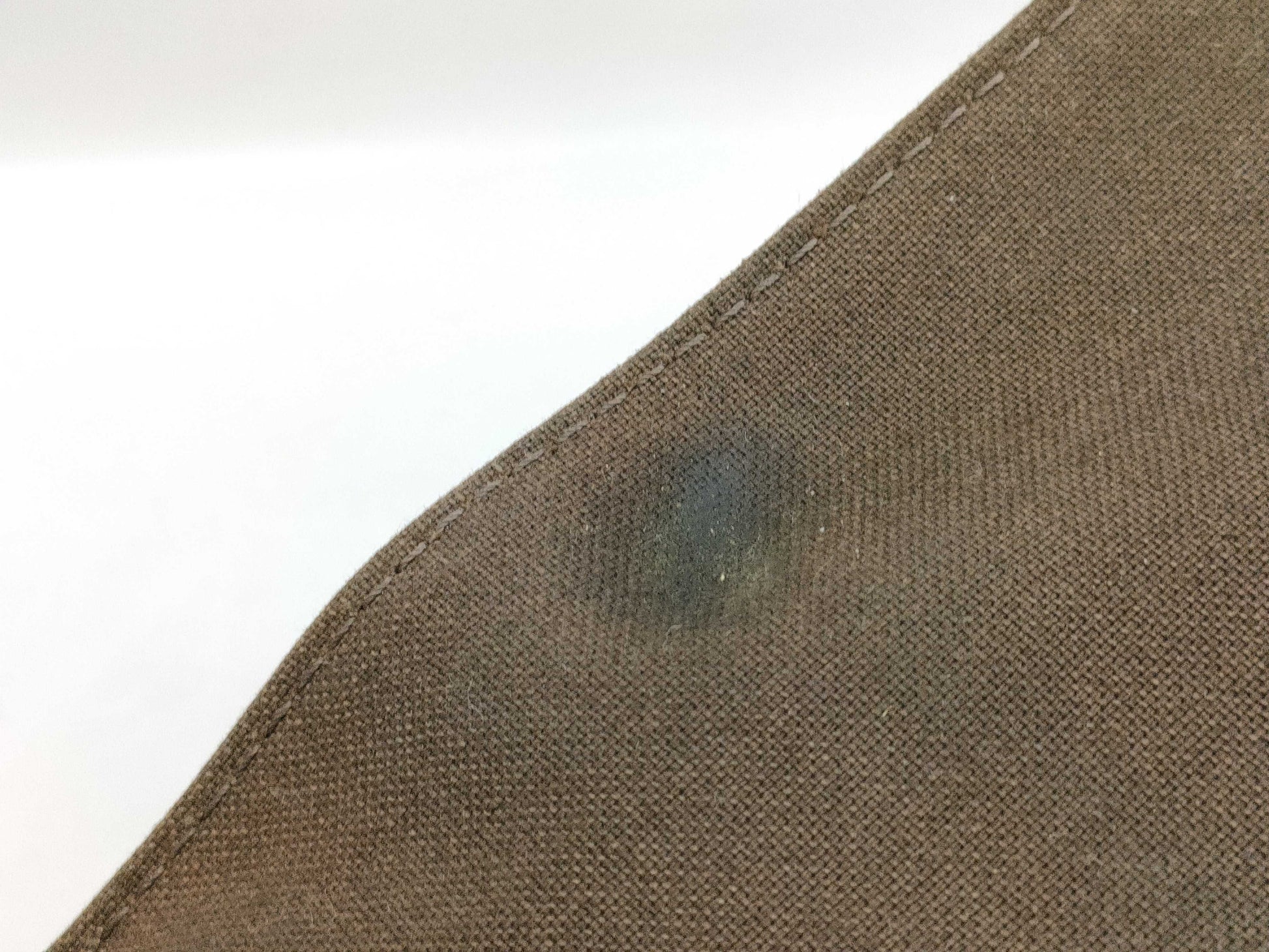 LOUIS VUITTON Taiga Saratov Shoulder Bag with Torn Belt