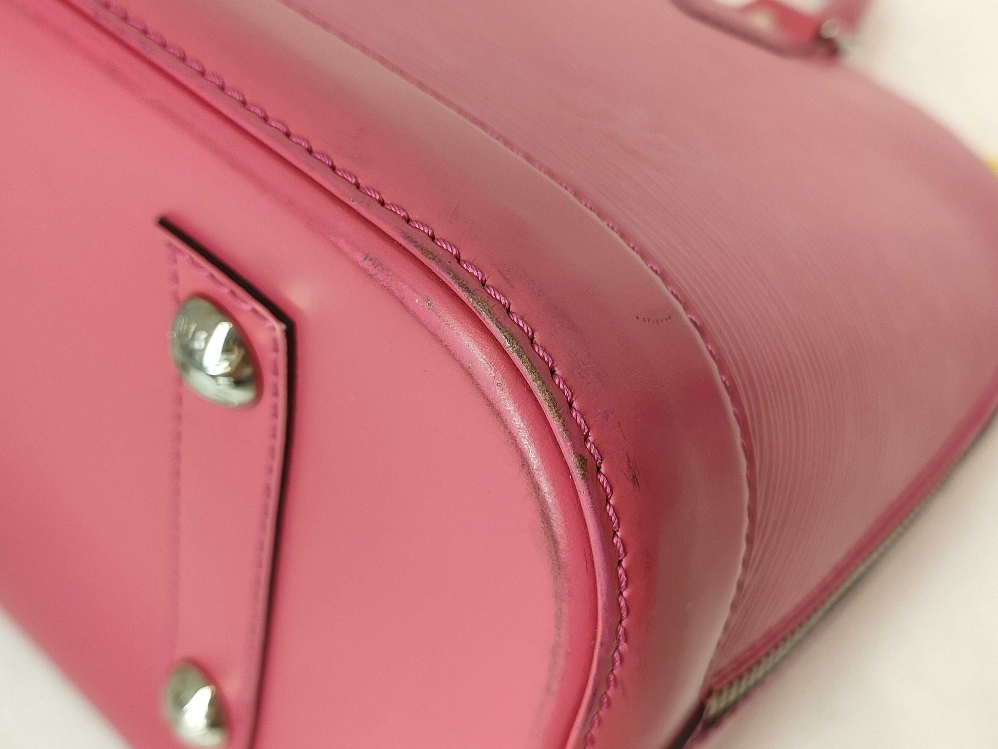 LOUIS VUITTON RFID verification failed FL1106 Epi Alma MM handbag