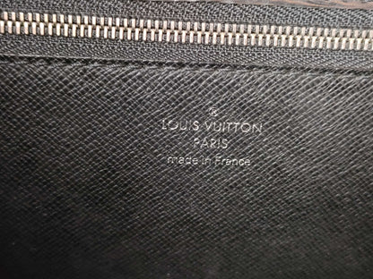 LOUIS VUITTON RFID verification failed RI2162 Epi Pochette Serie Dragonne M52762 Second Bag