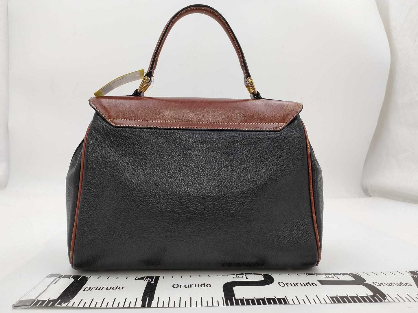 BALLY Leather/2-Way Shoulder Bag