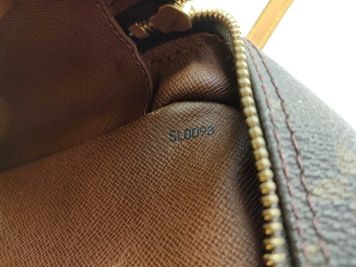 LOUIS VUITTON SL0093 Monogram M51274 Trocadero Shoulder Bag 