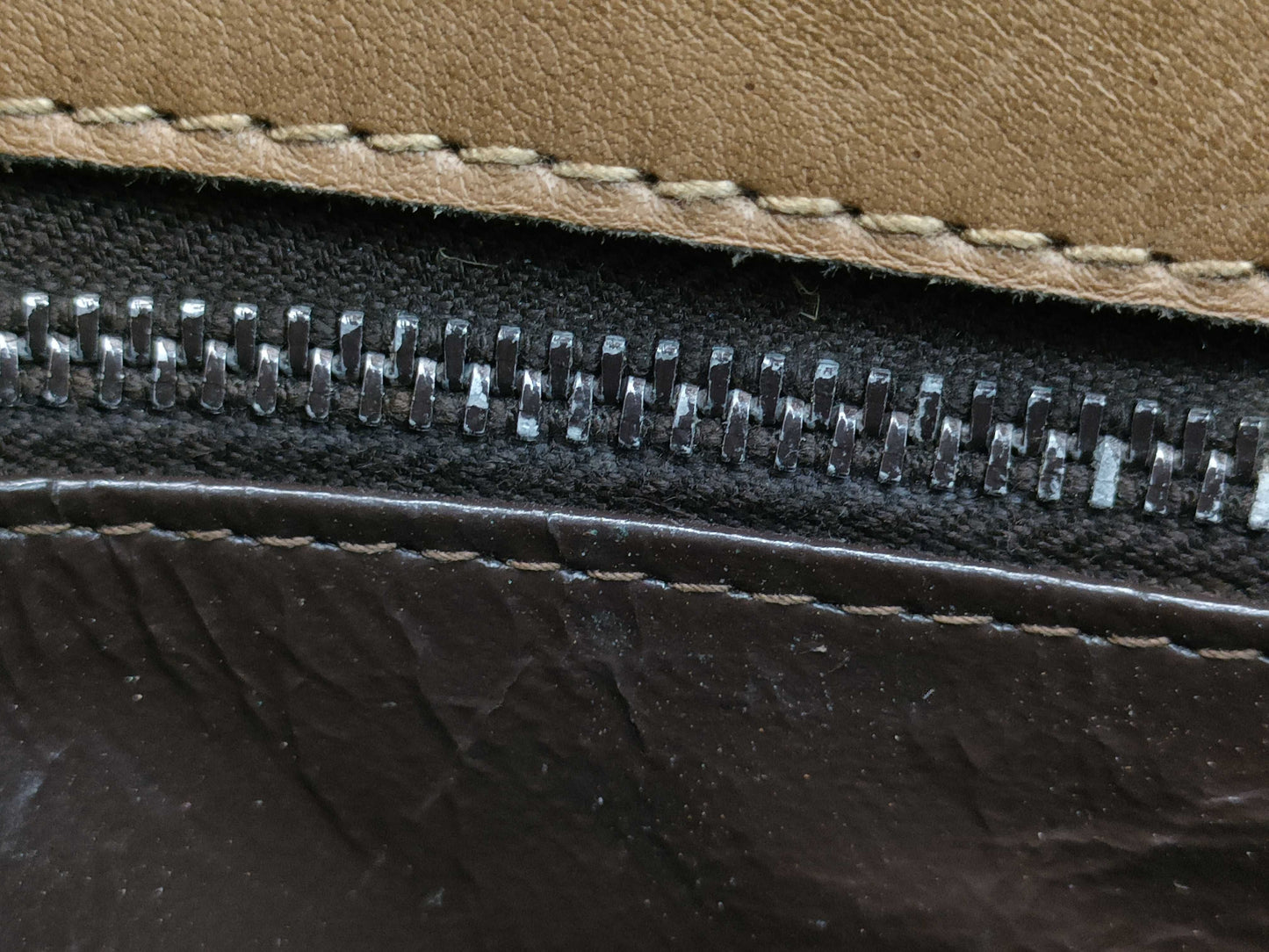 GUCCI Old Chain Shoulder Bag