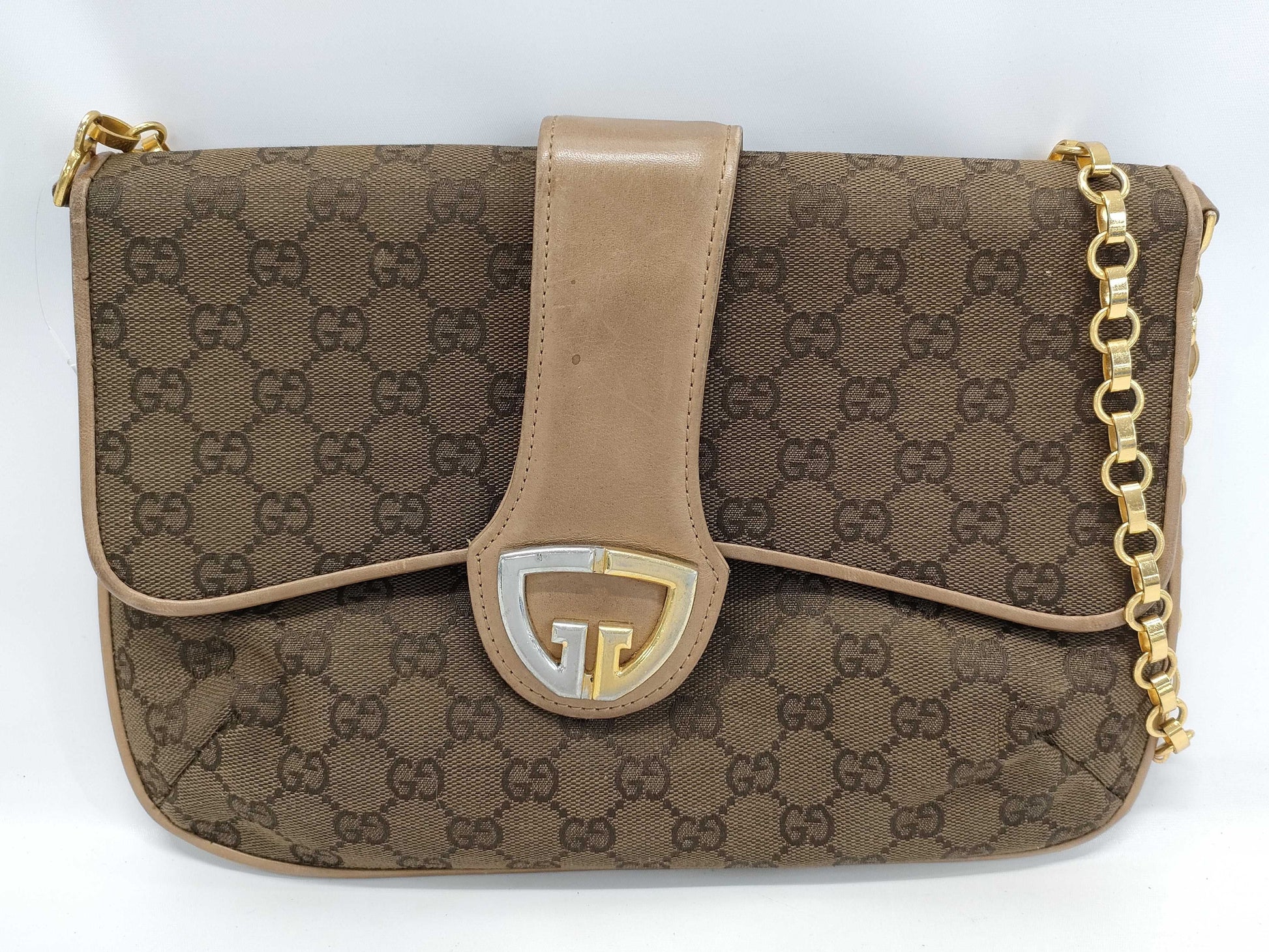 GUCCI Old Chain Shoulder Bag