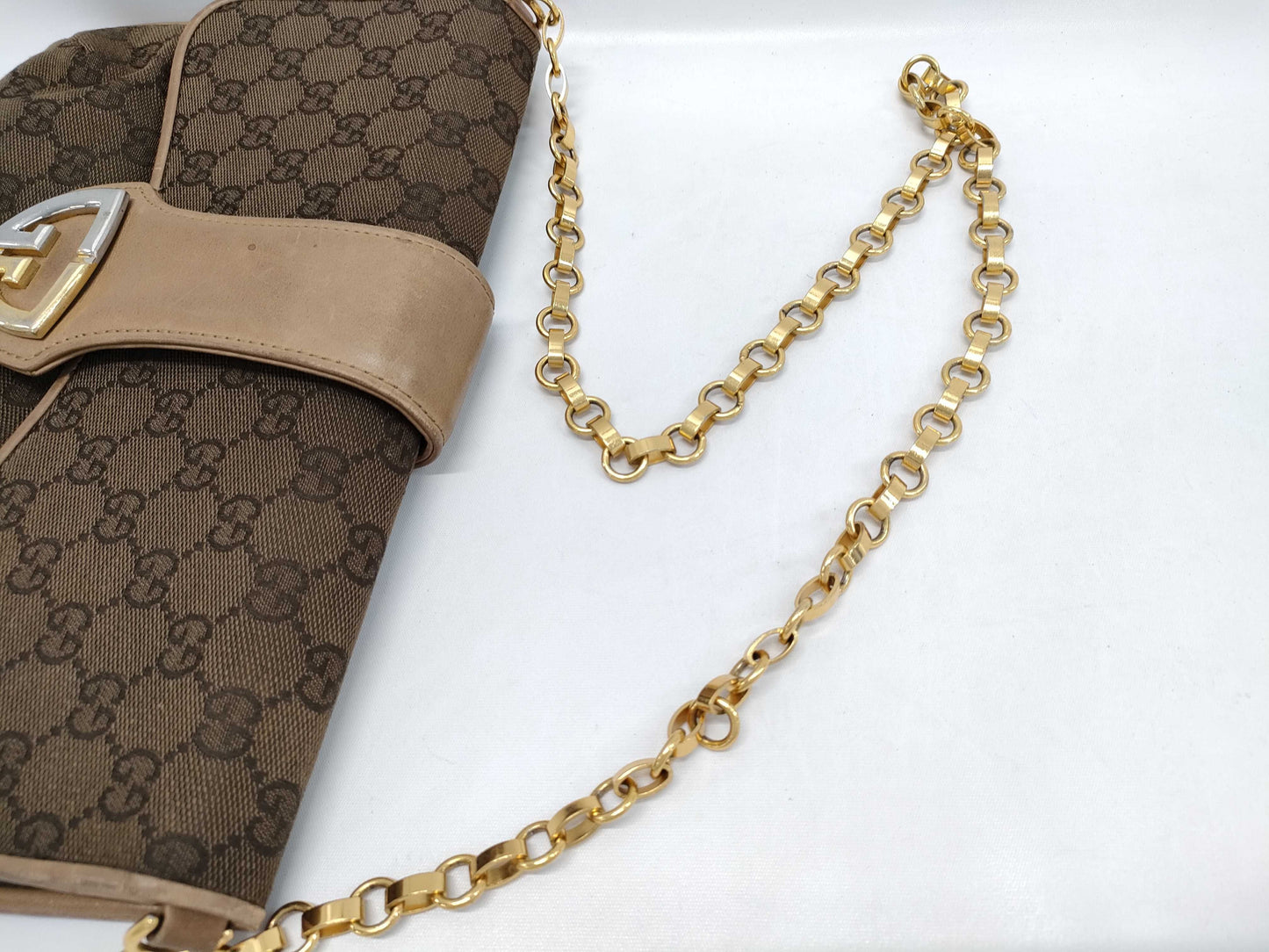 GUCCI Old Chain Shoulder Bag