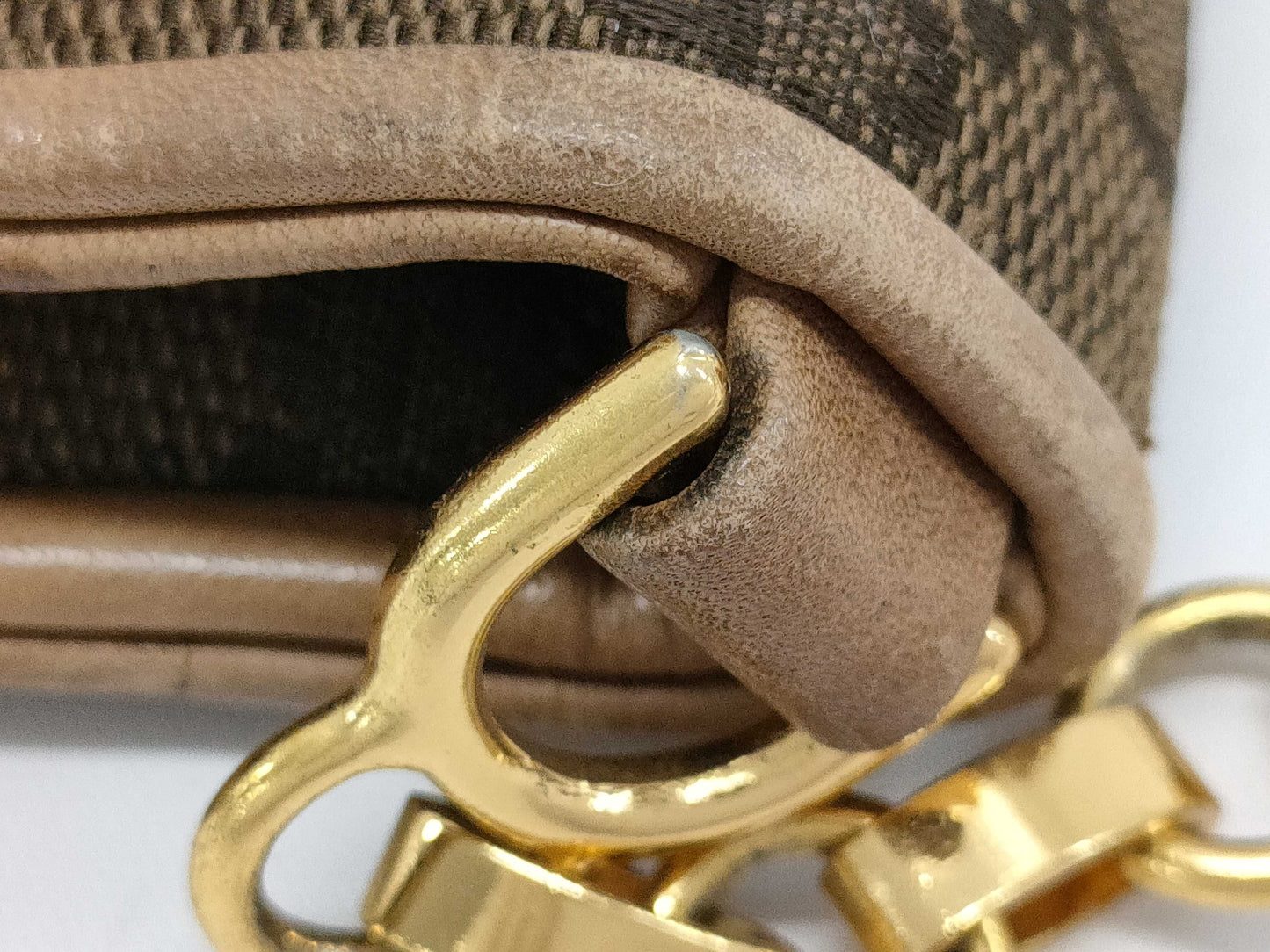 GUCCI Old Chain Shoulder Bag