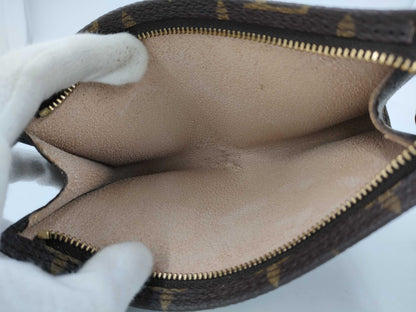 LOUIS VUITTON Monogram Bucket Pouch Pouch