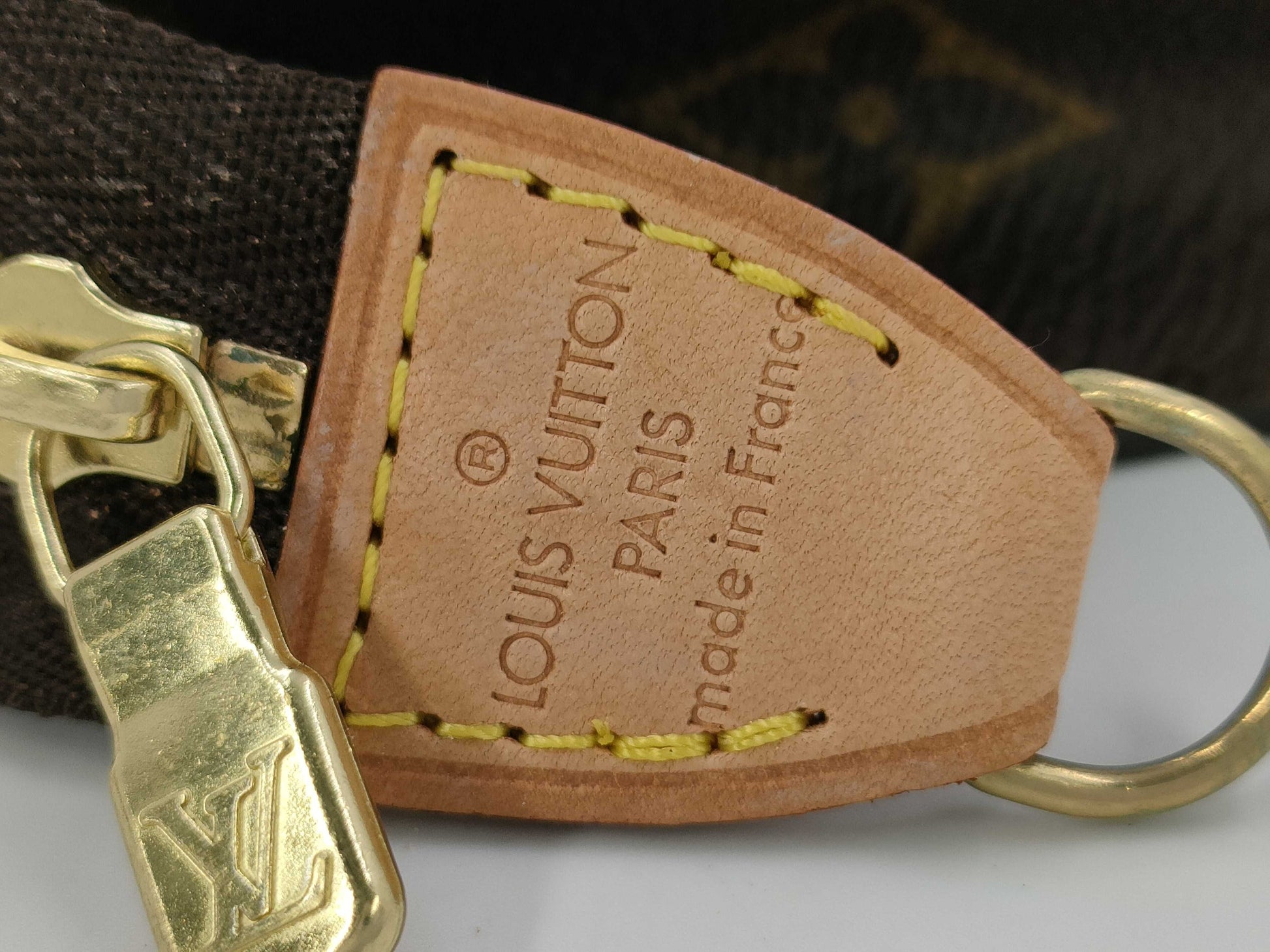 LOUIS VUITTON Monogram Bucket Pouch Pouch
