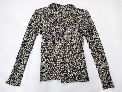 ISSEY MIYAKE Pleats Please Tops White/Black Tops