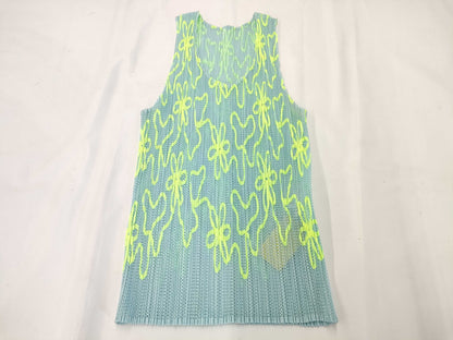 ISSEY MIYAKE Pleats Please Tops Patterned Tops