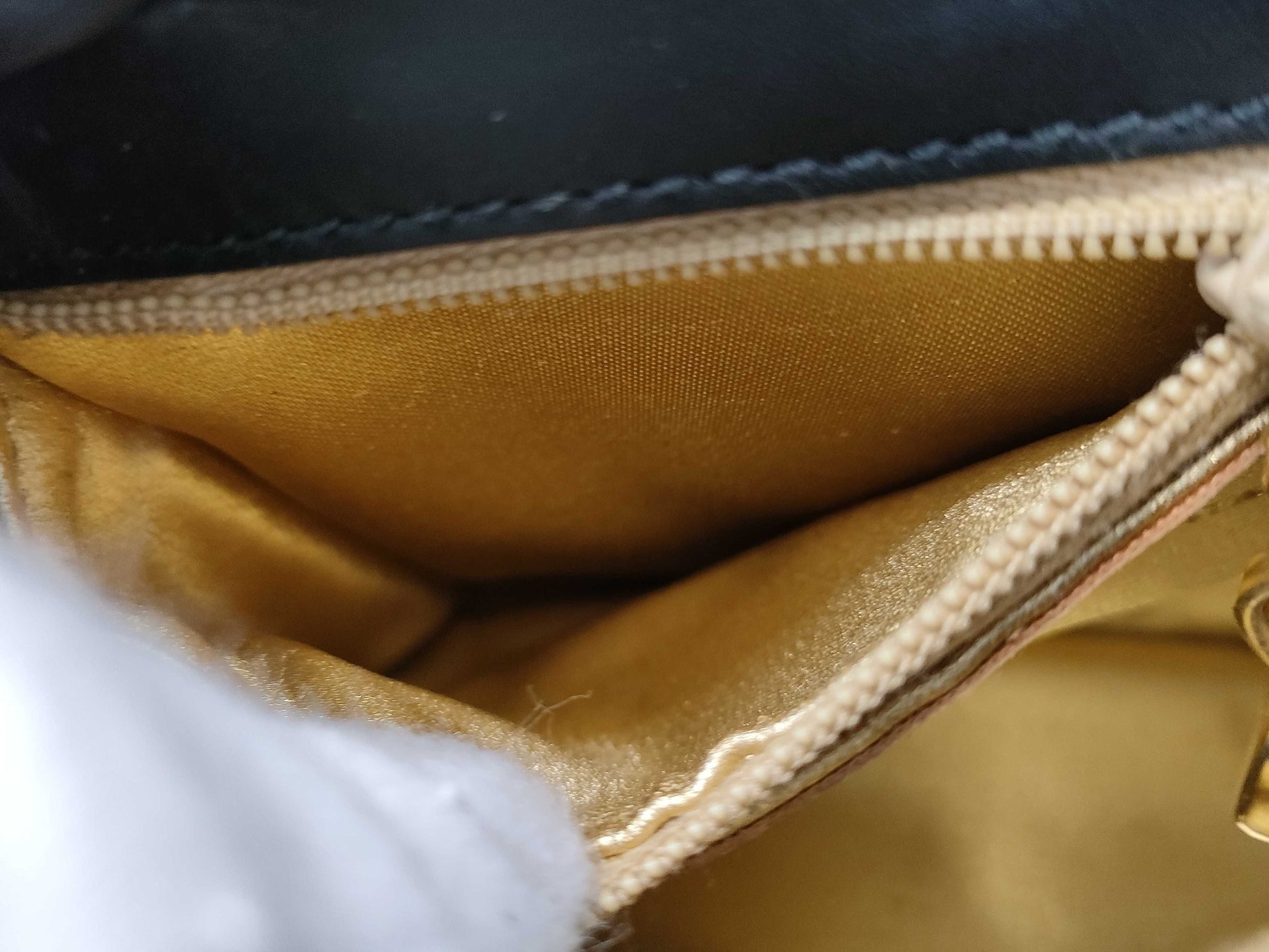 Salvatore Ferragamo Gancini Drawstring Shoulder Bag