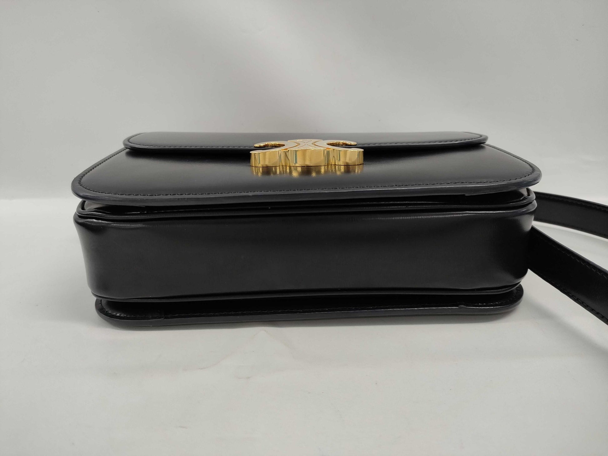CELINE Classic Triomphe Shoulder Bag