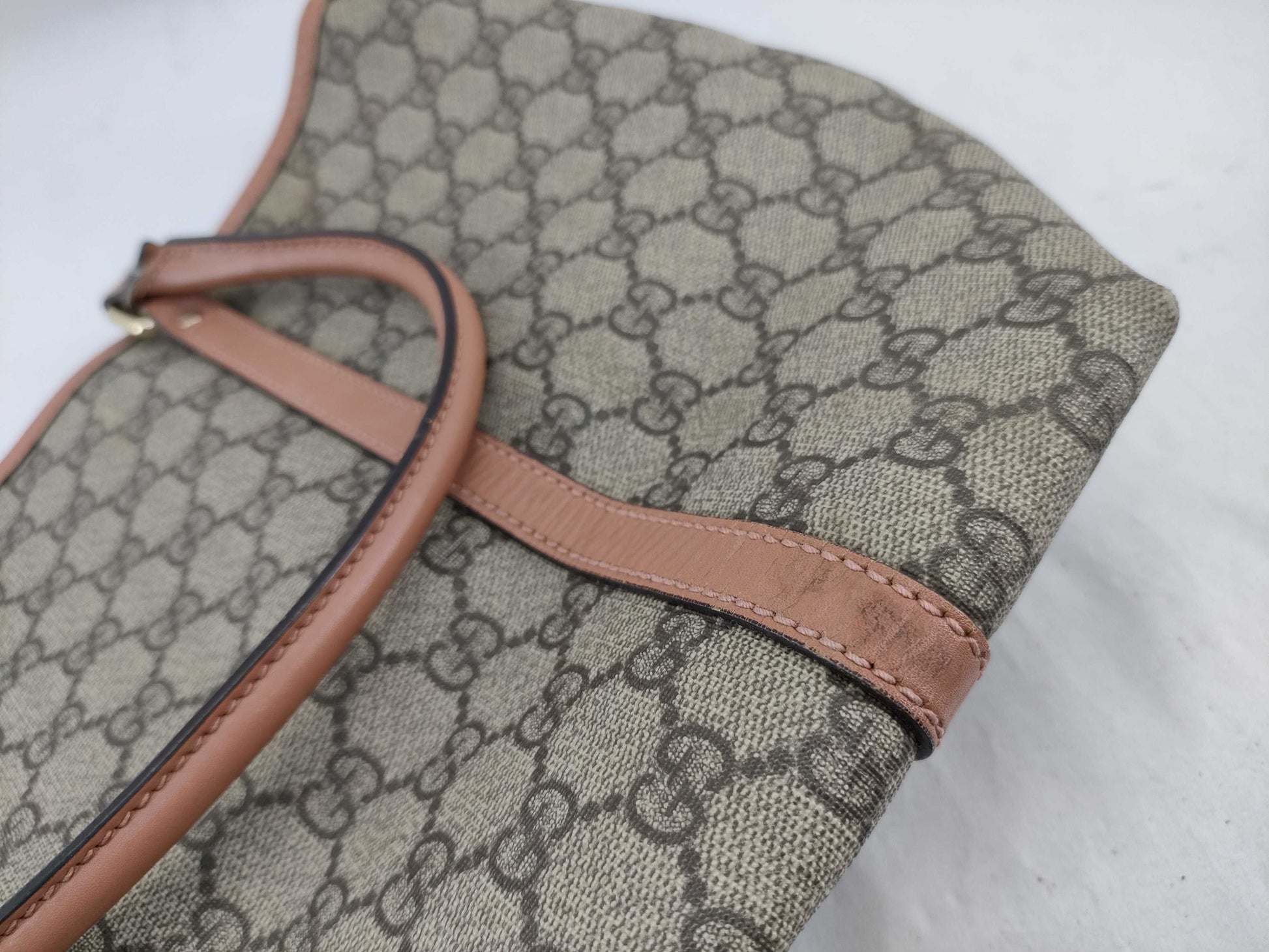 GUCCI GG Supreme 197953 527066 Tote Bag