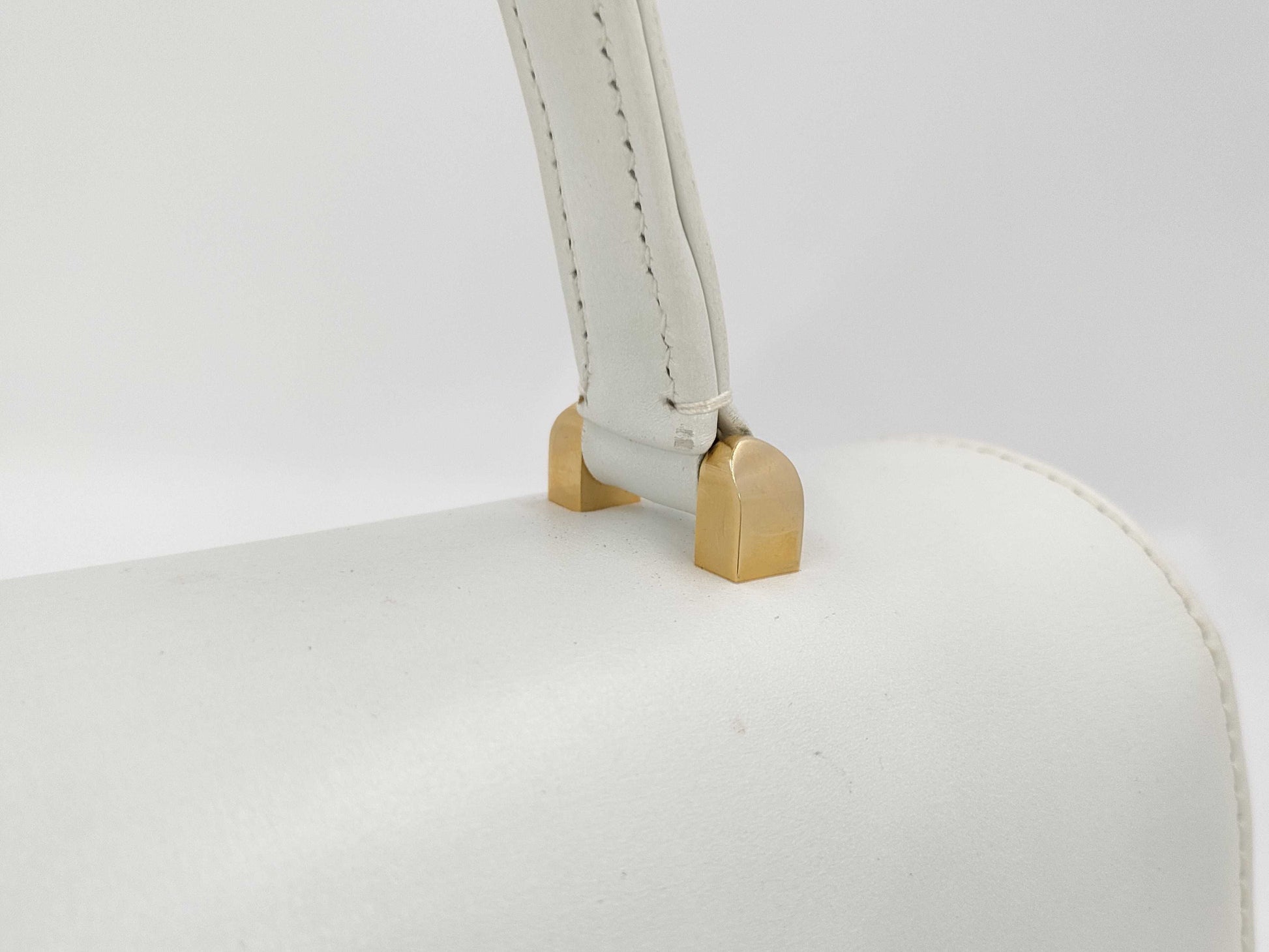 BALLY Leather Handbag
