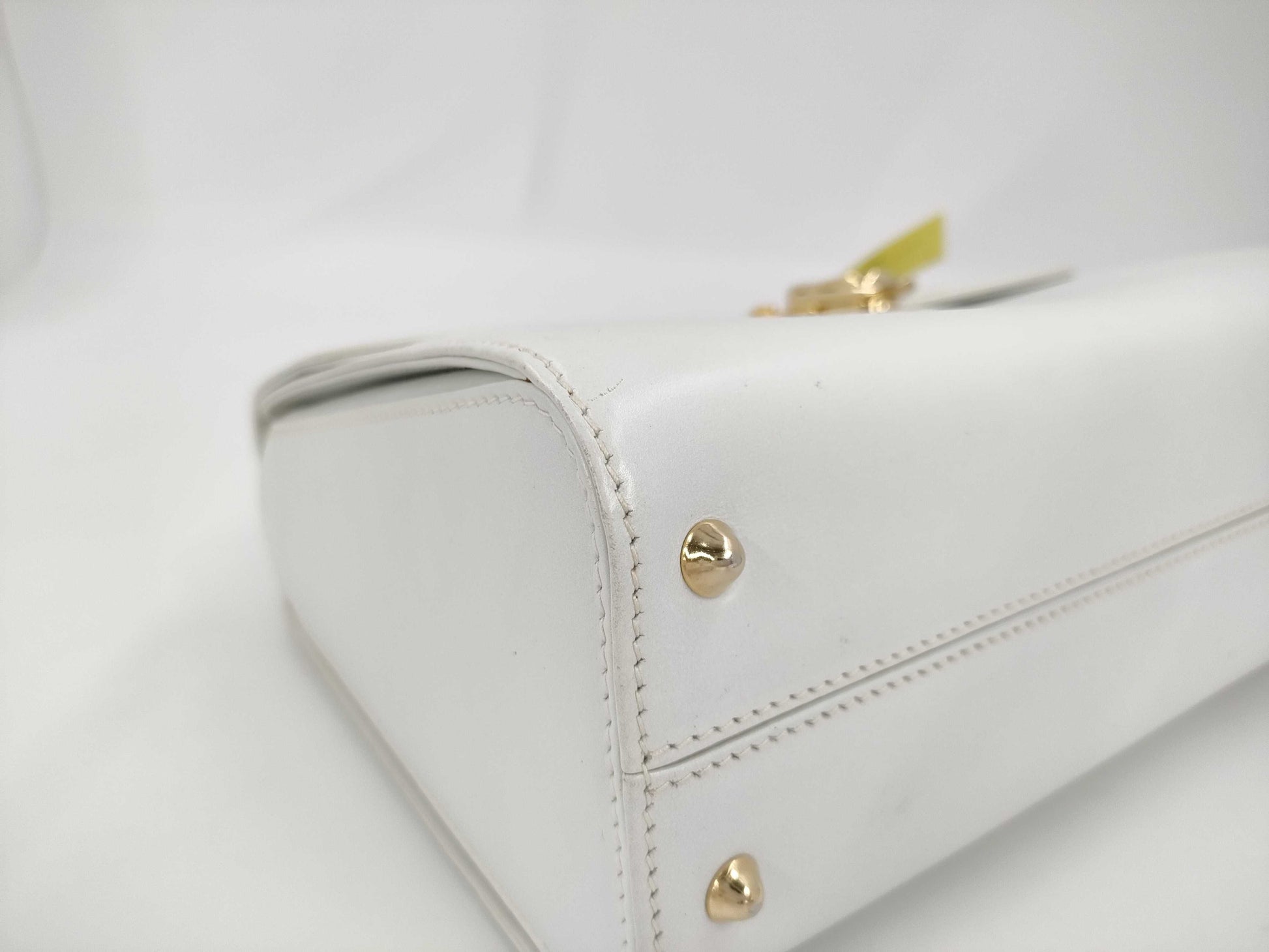 BALLY Leather Handbag