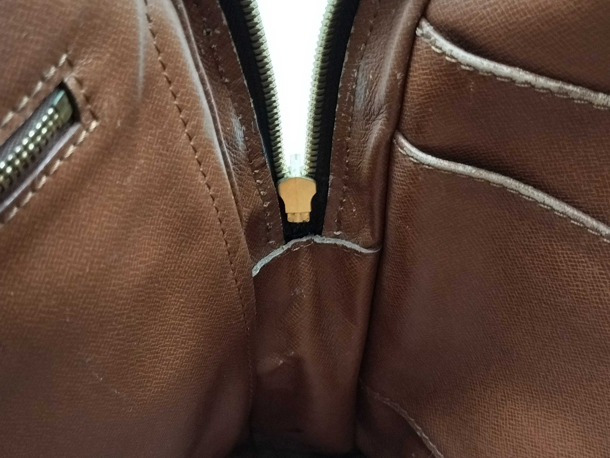 LOUIS VUITTON RFID Unverifiable 8910VI Monogram M40226 Porto Document Voyage Business Bag