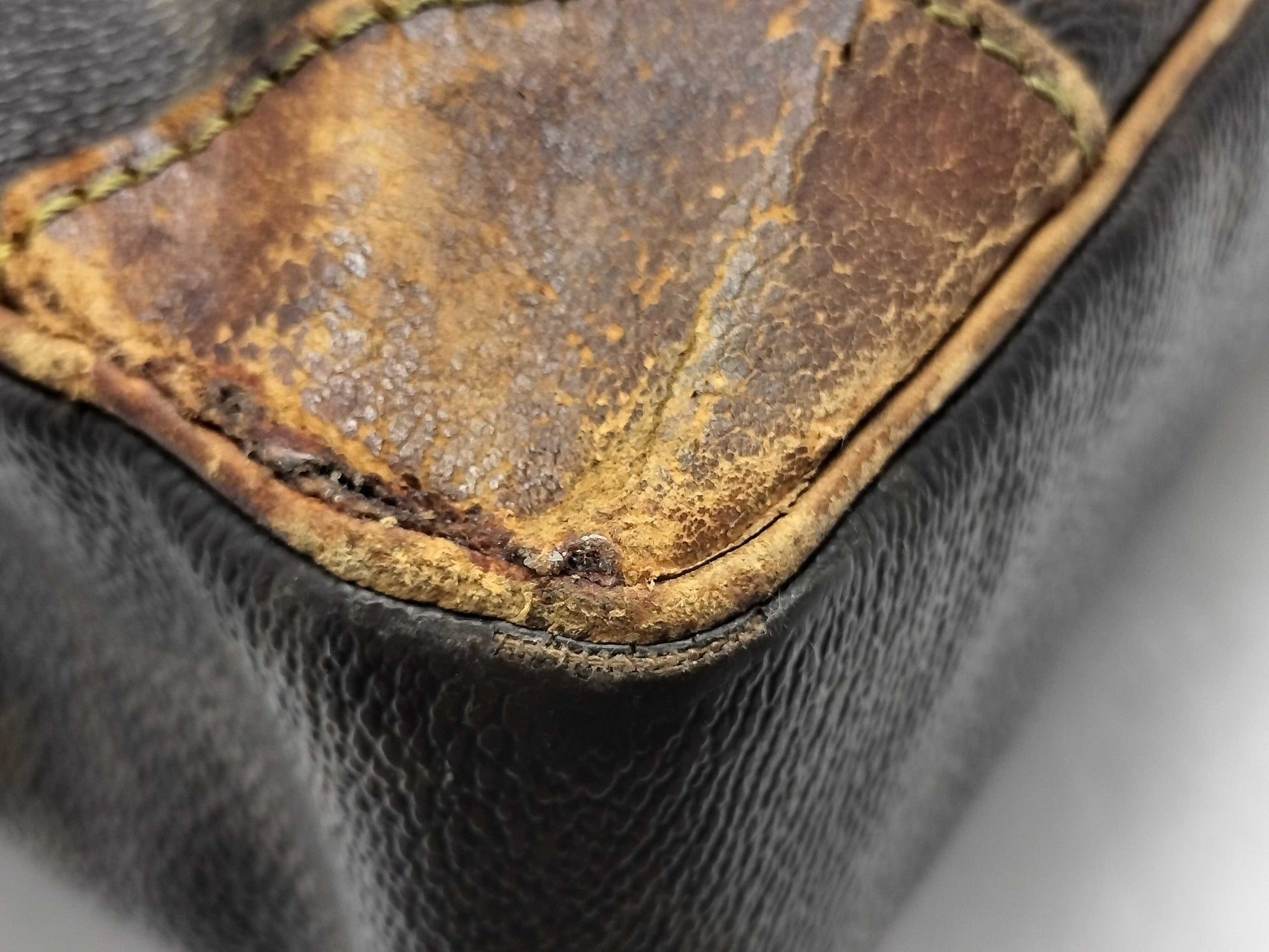 LOUIS VUITTON RFID Unverifiable 8910VI Monogram M40226 Porto Document Voyage Business Bag