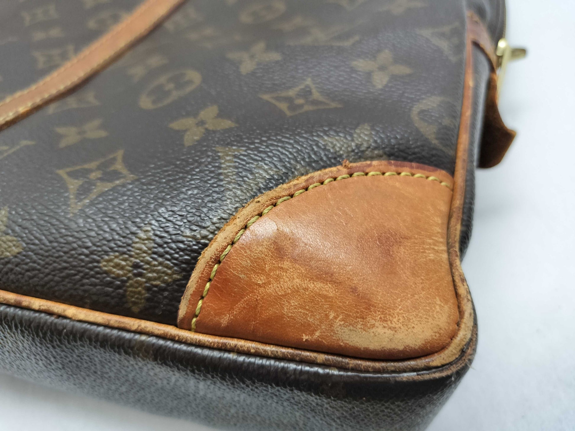 LOUIS VUITTON RFID Unverifiable 8910VI Monogram M40226 Porto Document Voyage Business Bag