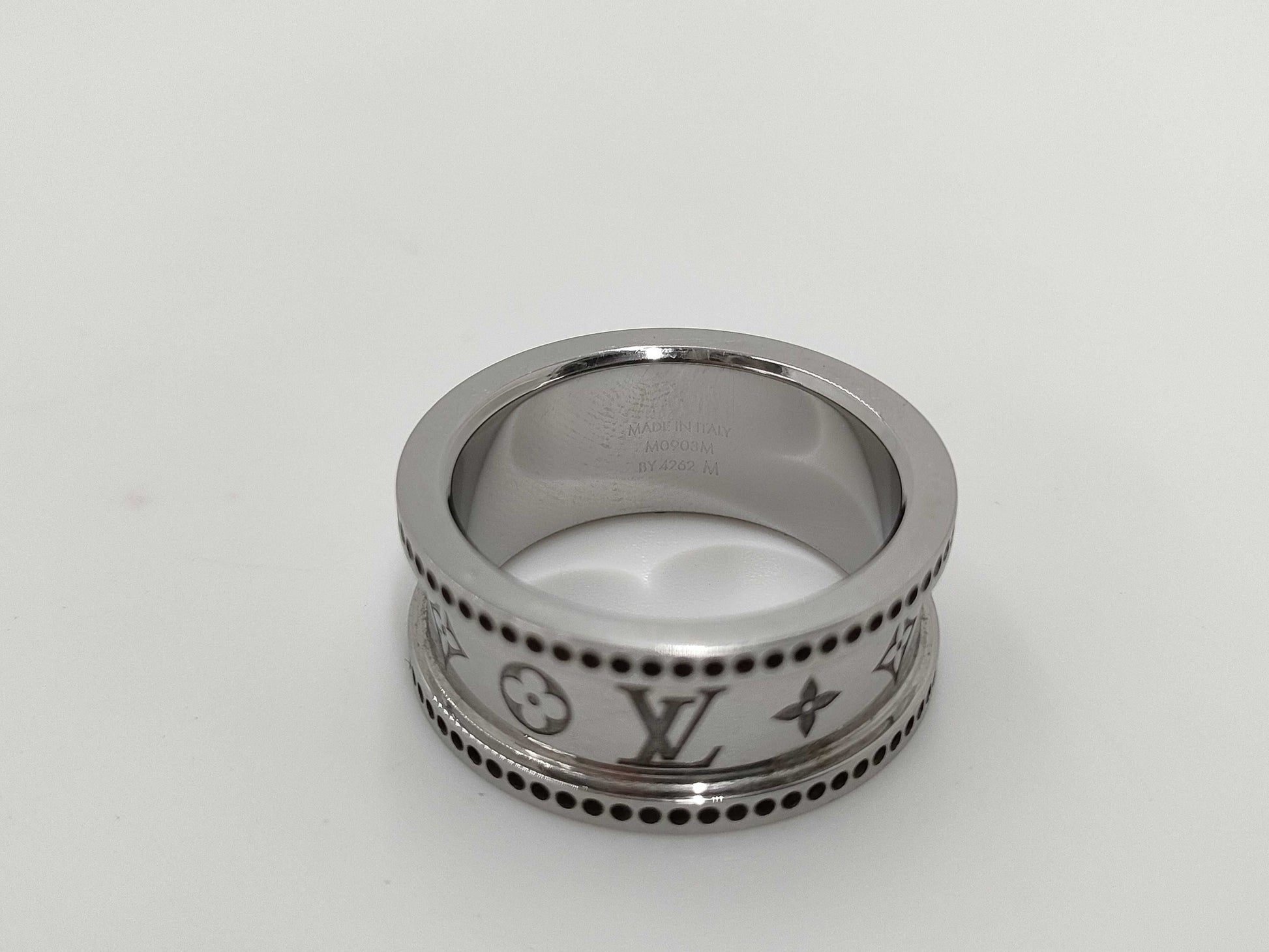 LOUIS VUITTON M0903M Ring