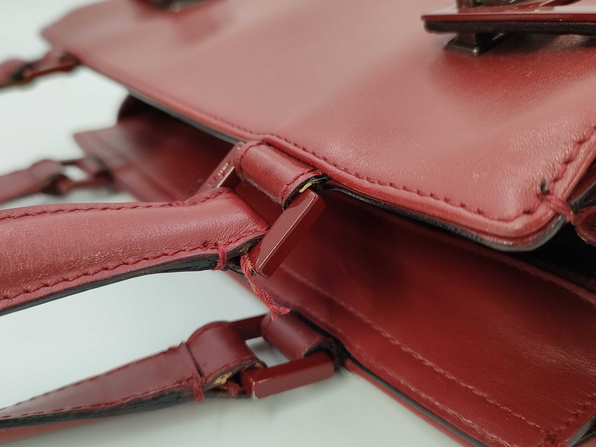 Salvatore Ferragamo Gancini 2-way handbag