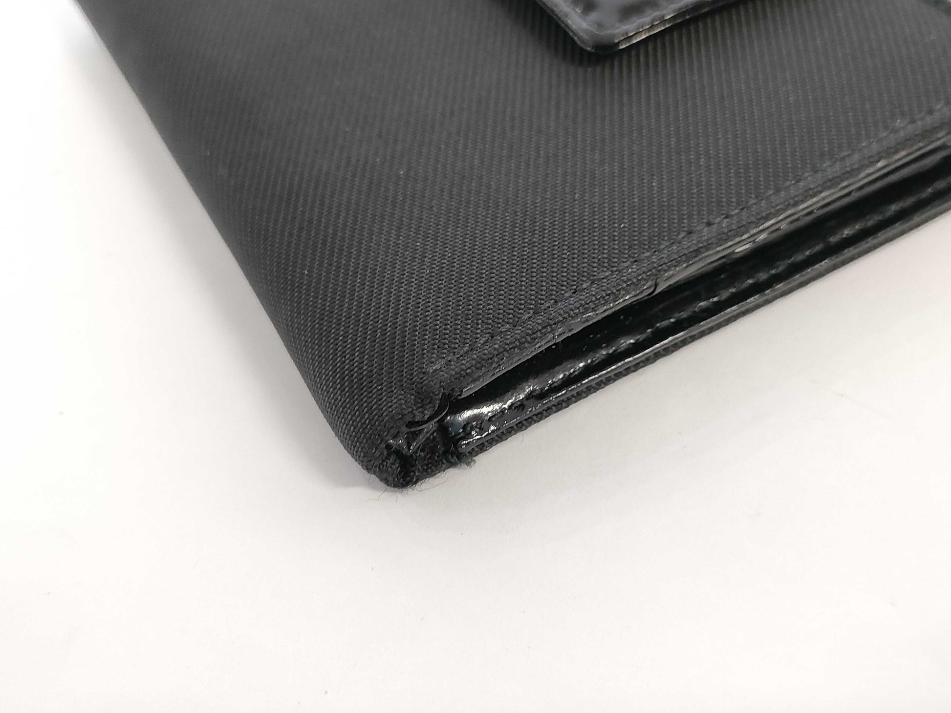 BVLGARI folding wallet