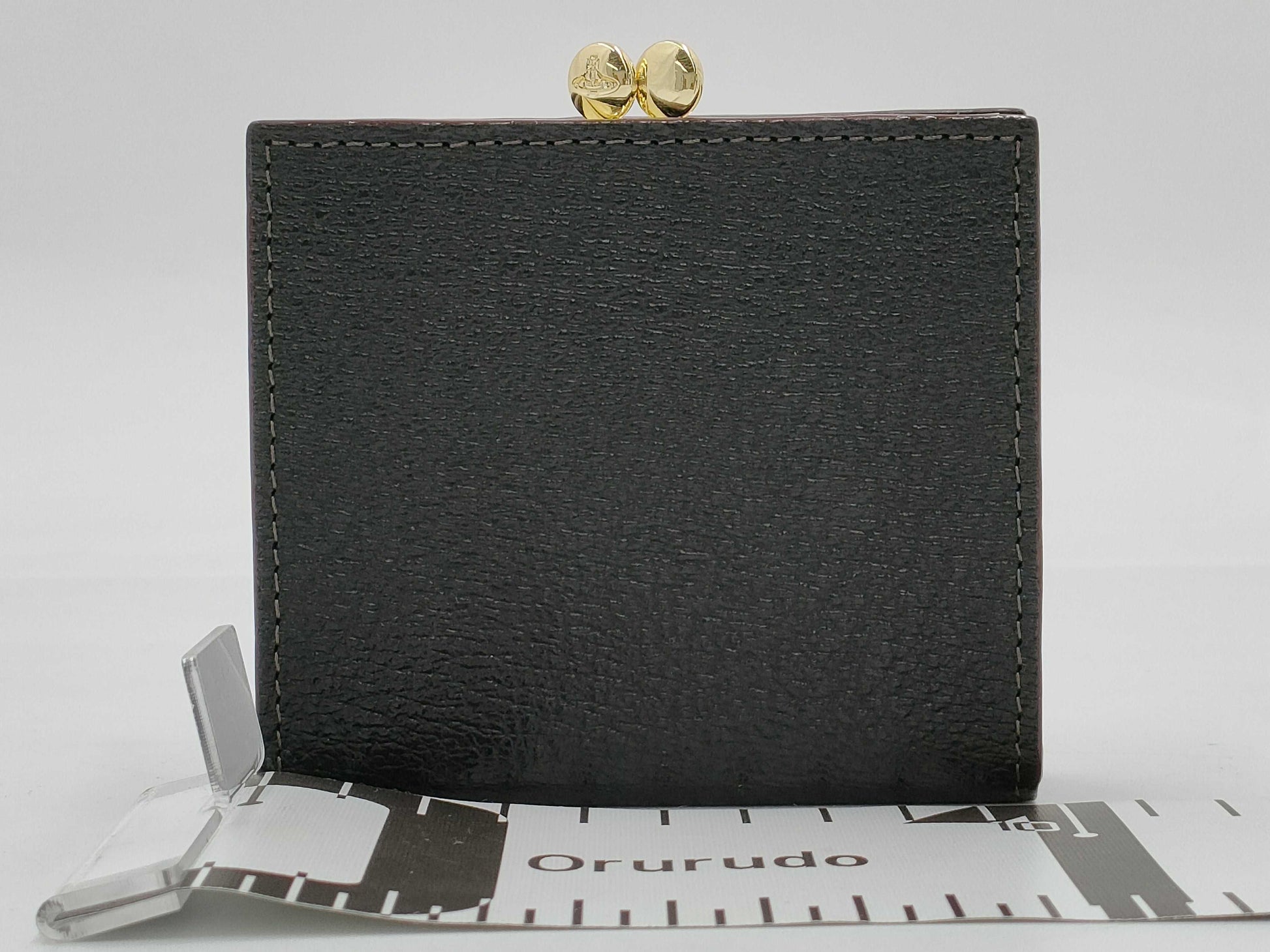  Vivienne Westwood Orb Clasp Wallet