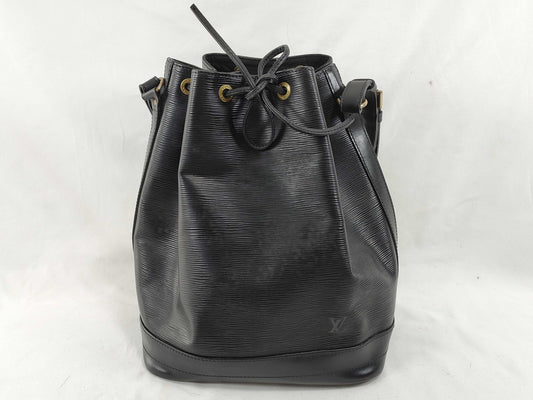 LOUIS VUITTON Unidentified Epi Noe Black Shoulder Bag