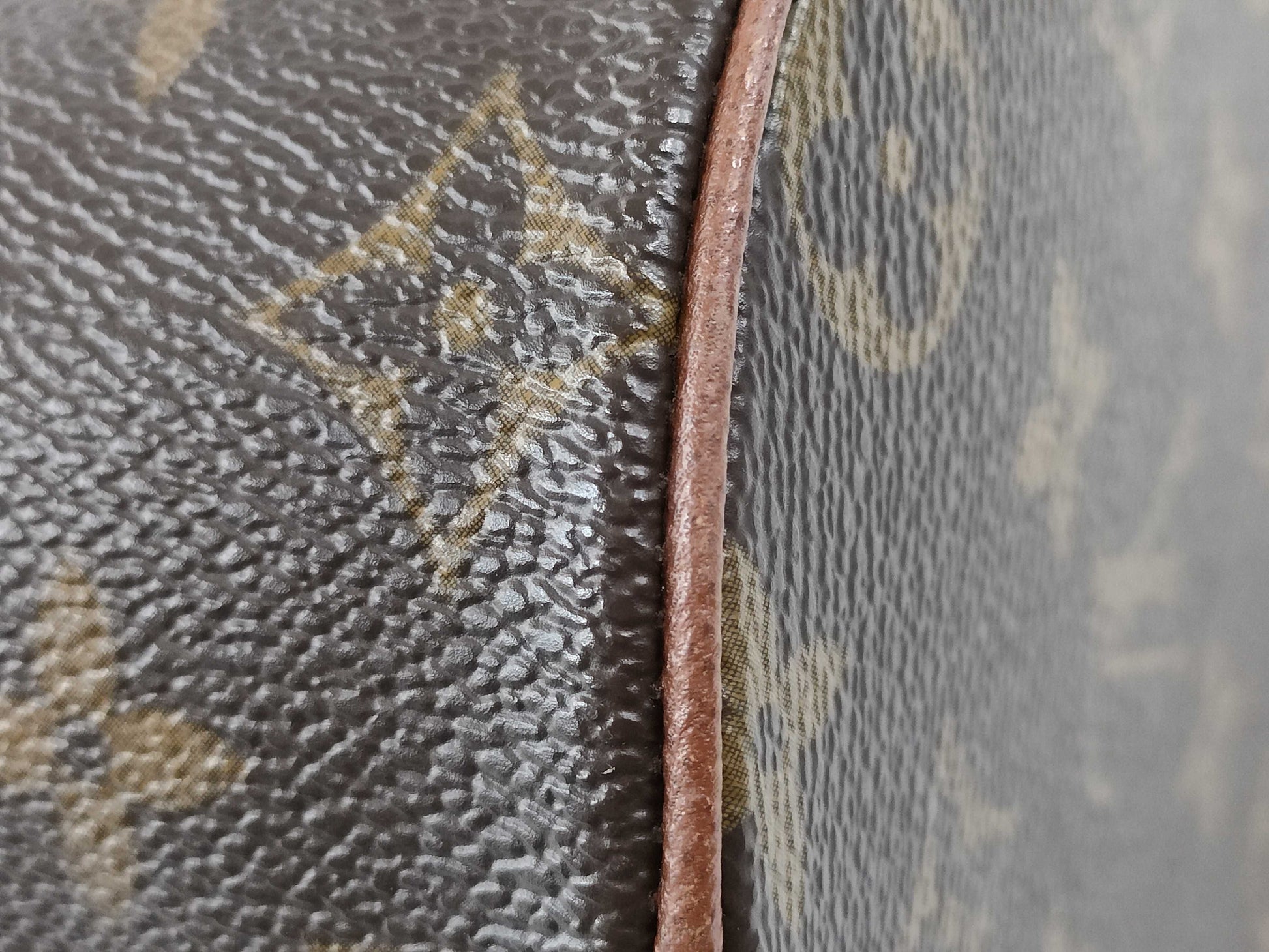 LOUIS VUITTON Monogram Papillon 26 Old Model Handbag